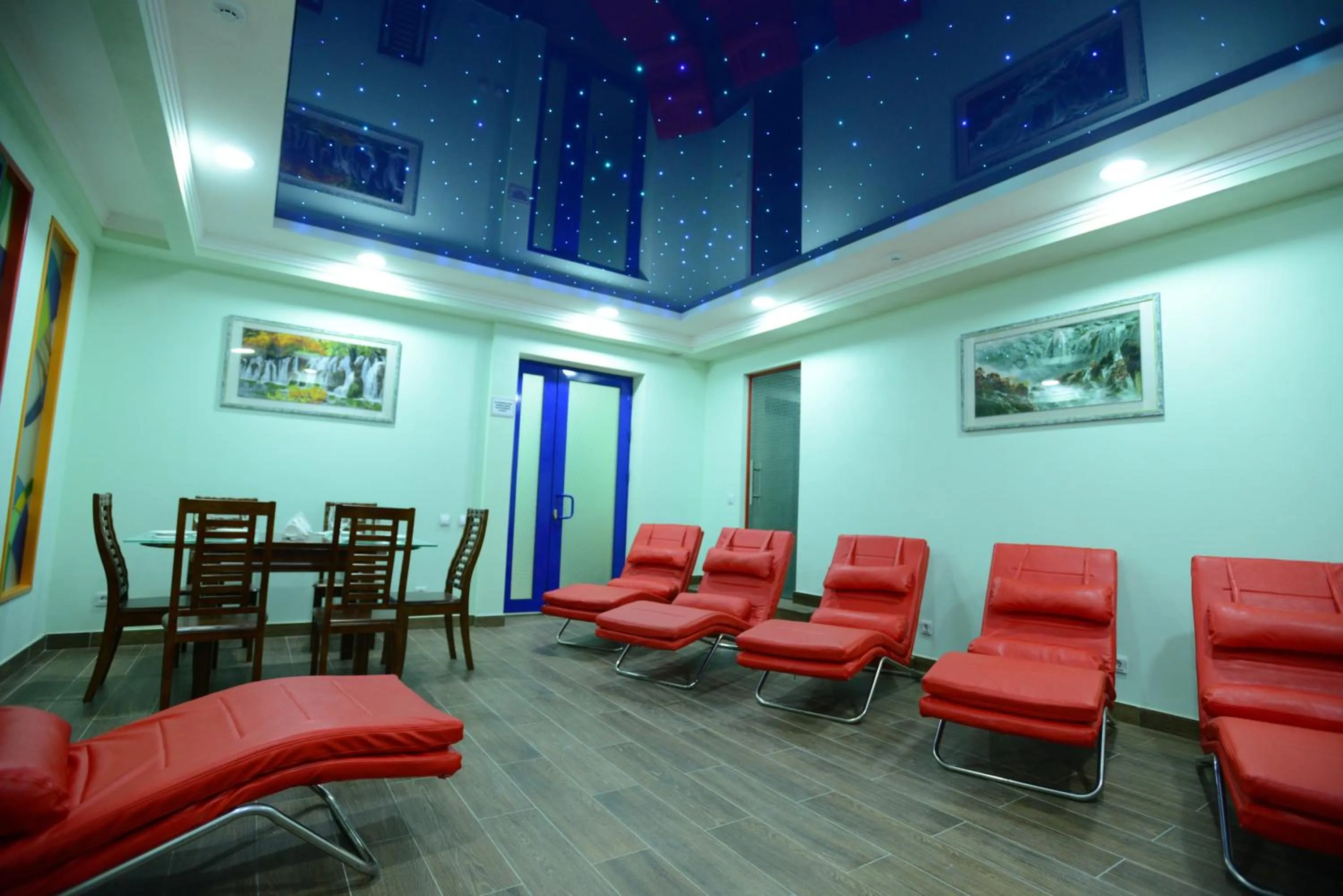 Spa and wellness centre/facilities in City Line Boutique Hotel