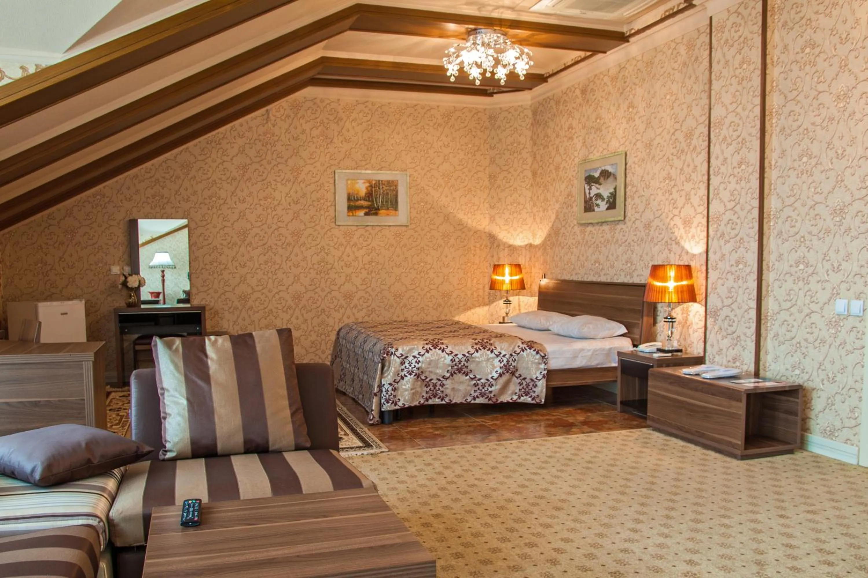 Photo of the whole room, Bed in City Line Boutique Hotel