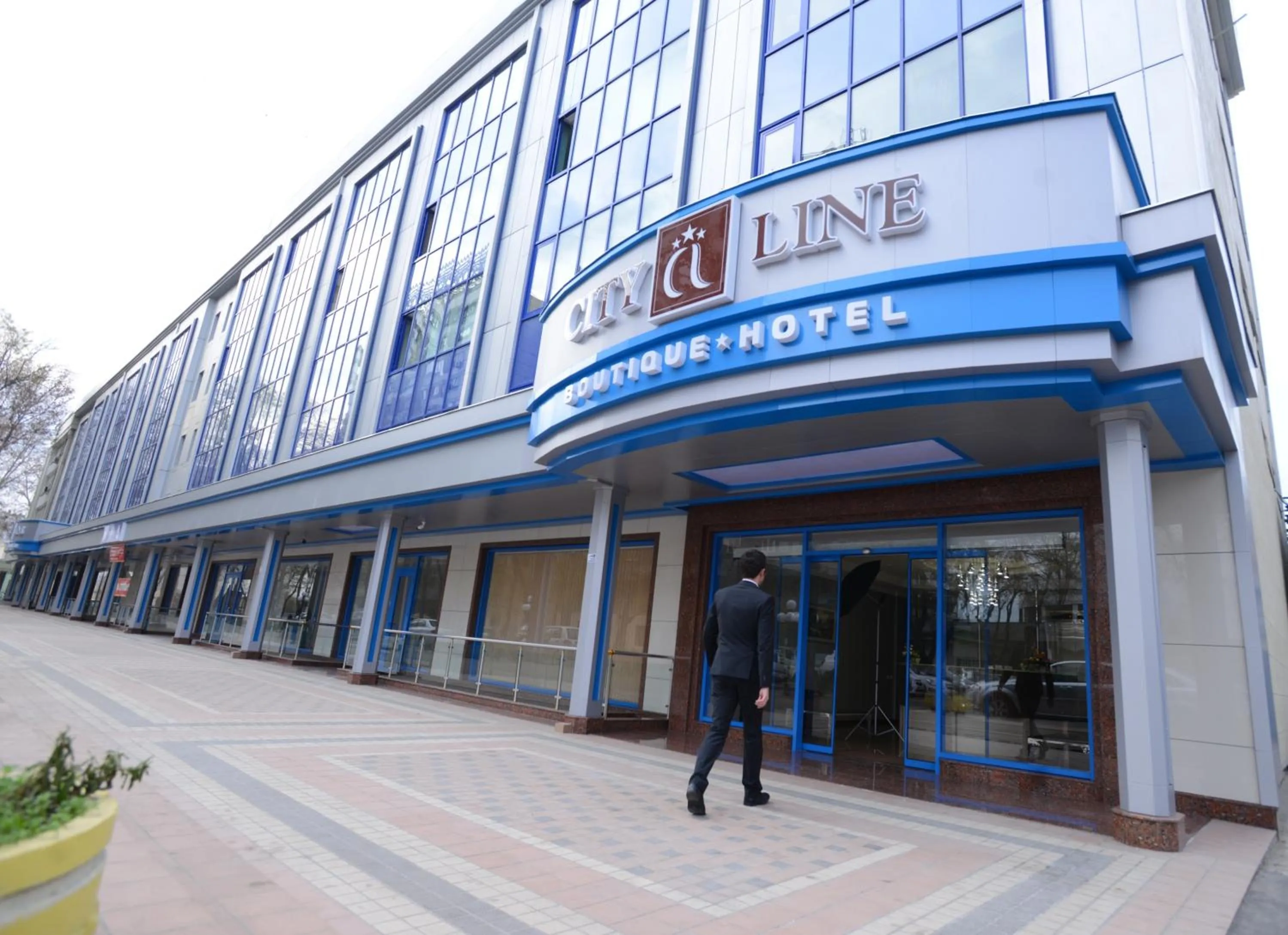 Facade/entrance in City Line Boutique Hotel