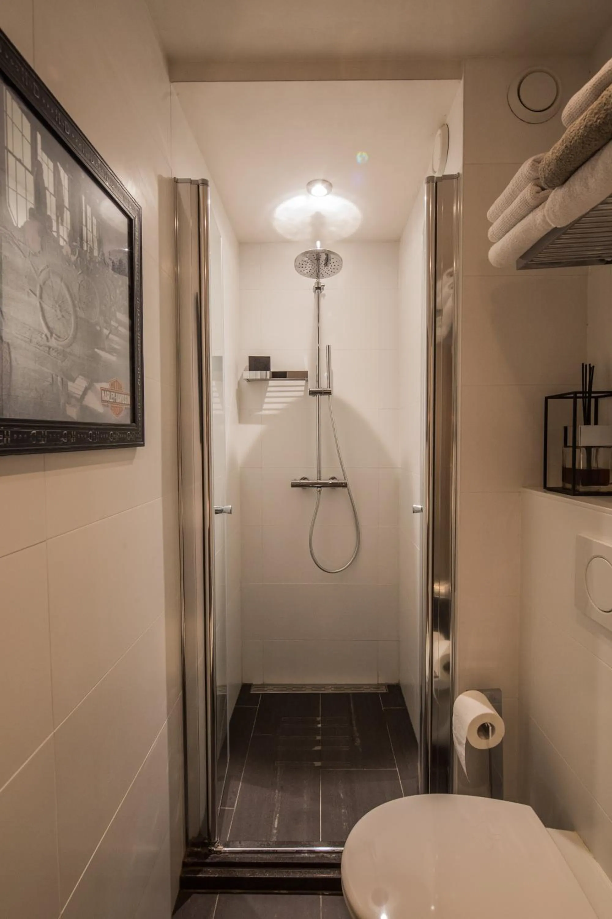 Bathroom in Sleep At Slim Amsterdam