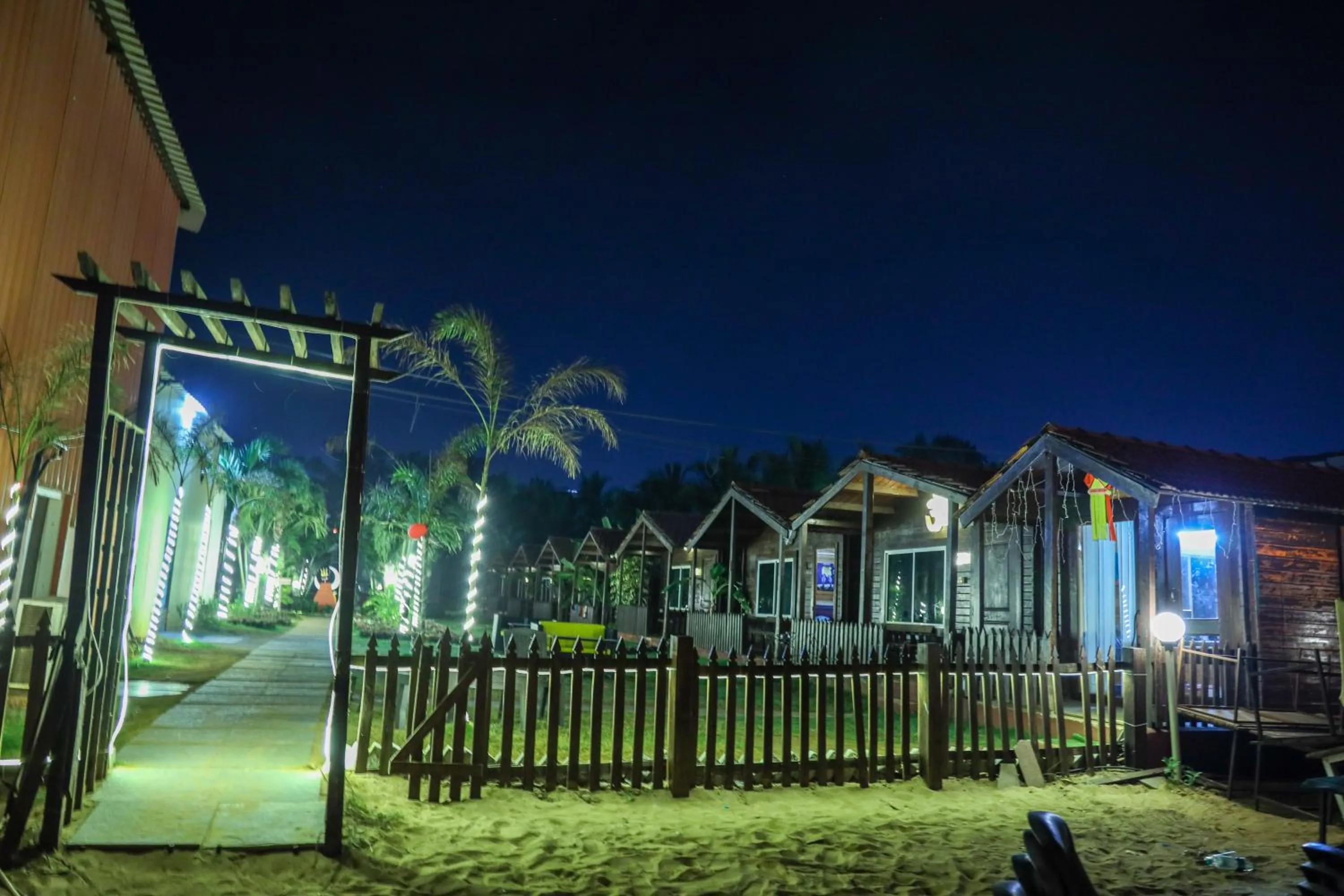 Property building in Casa De Silver