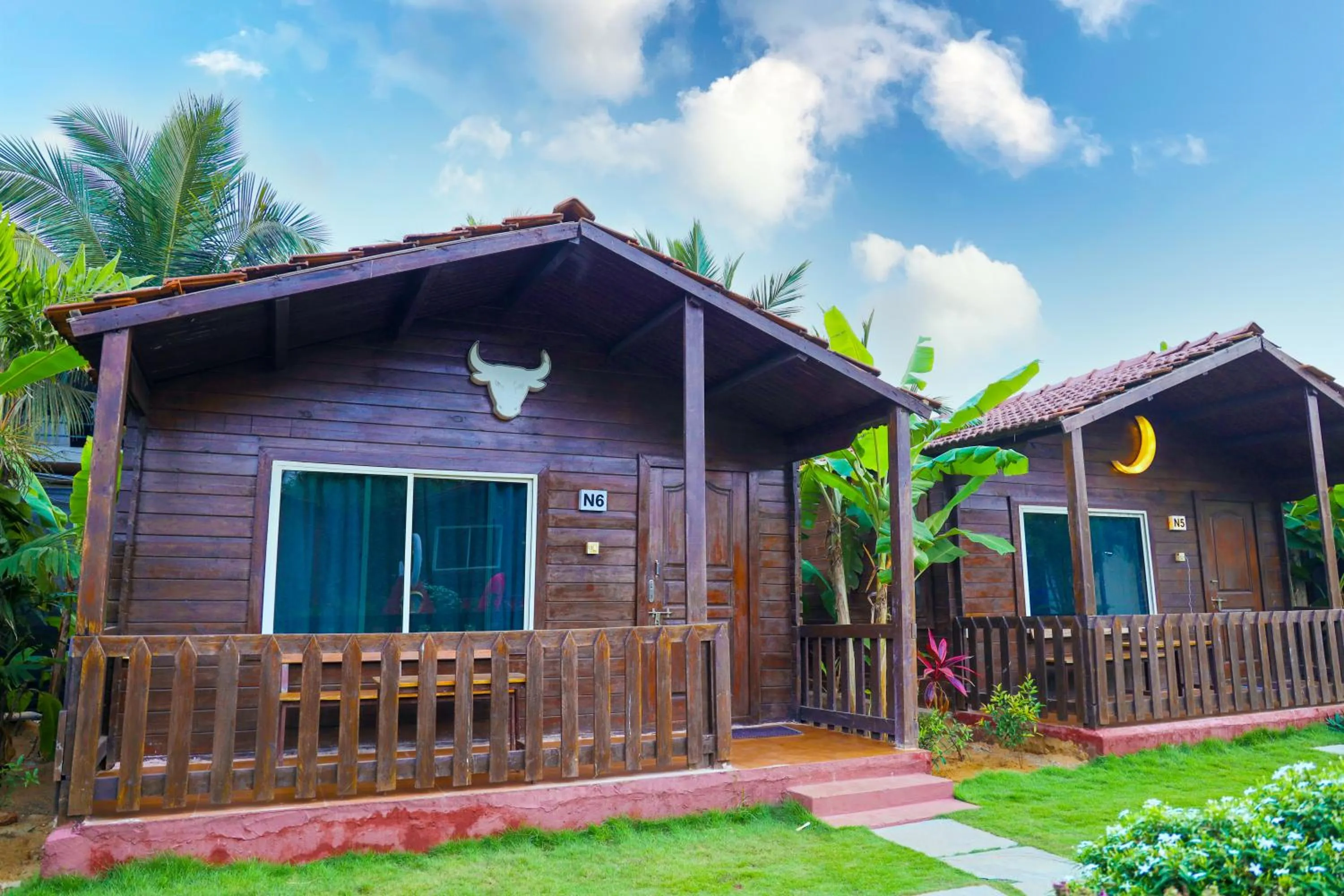 Property building in Casa De Silver