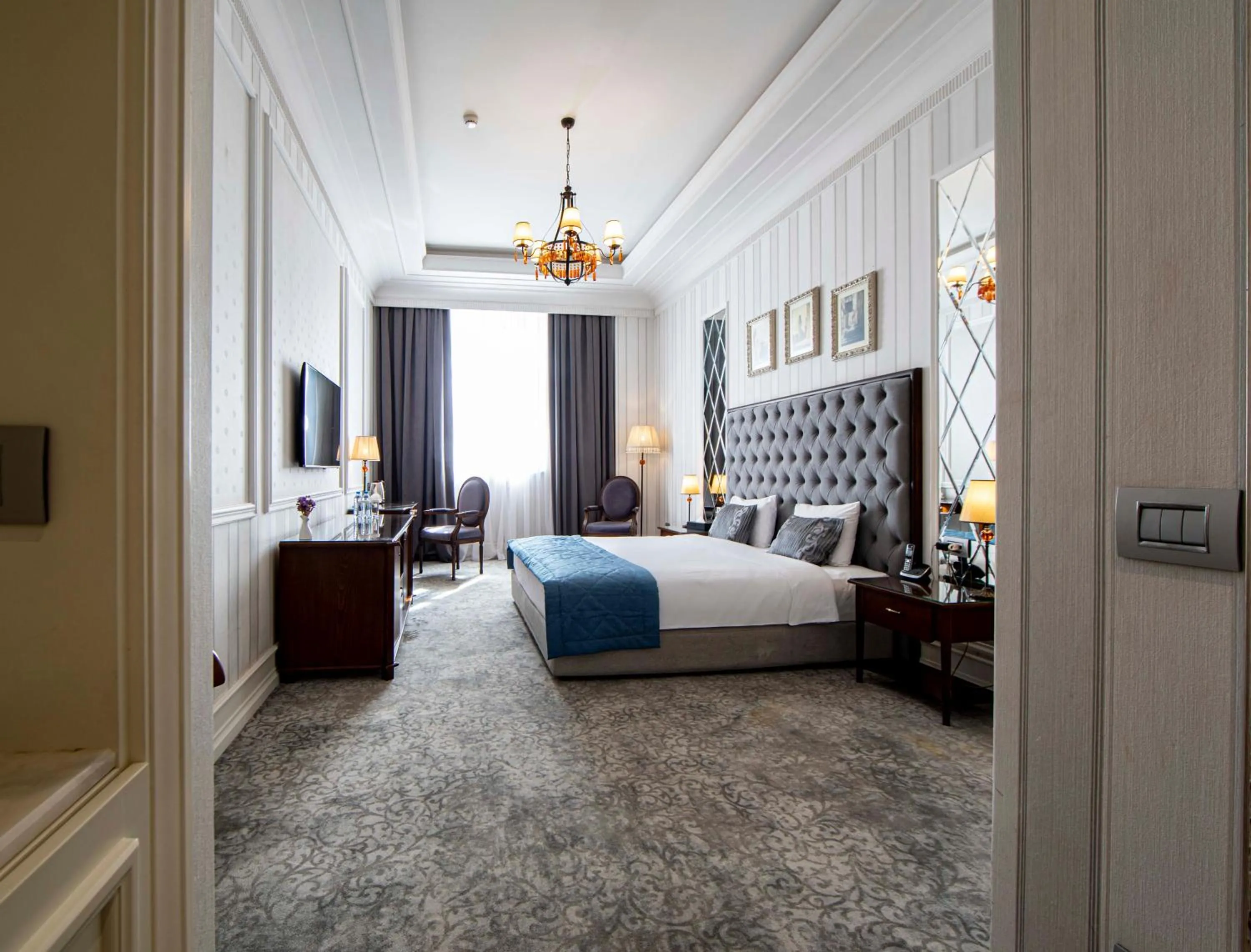 Bed in Sapphire City Hotel