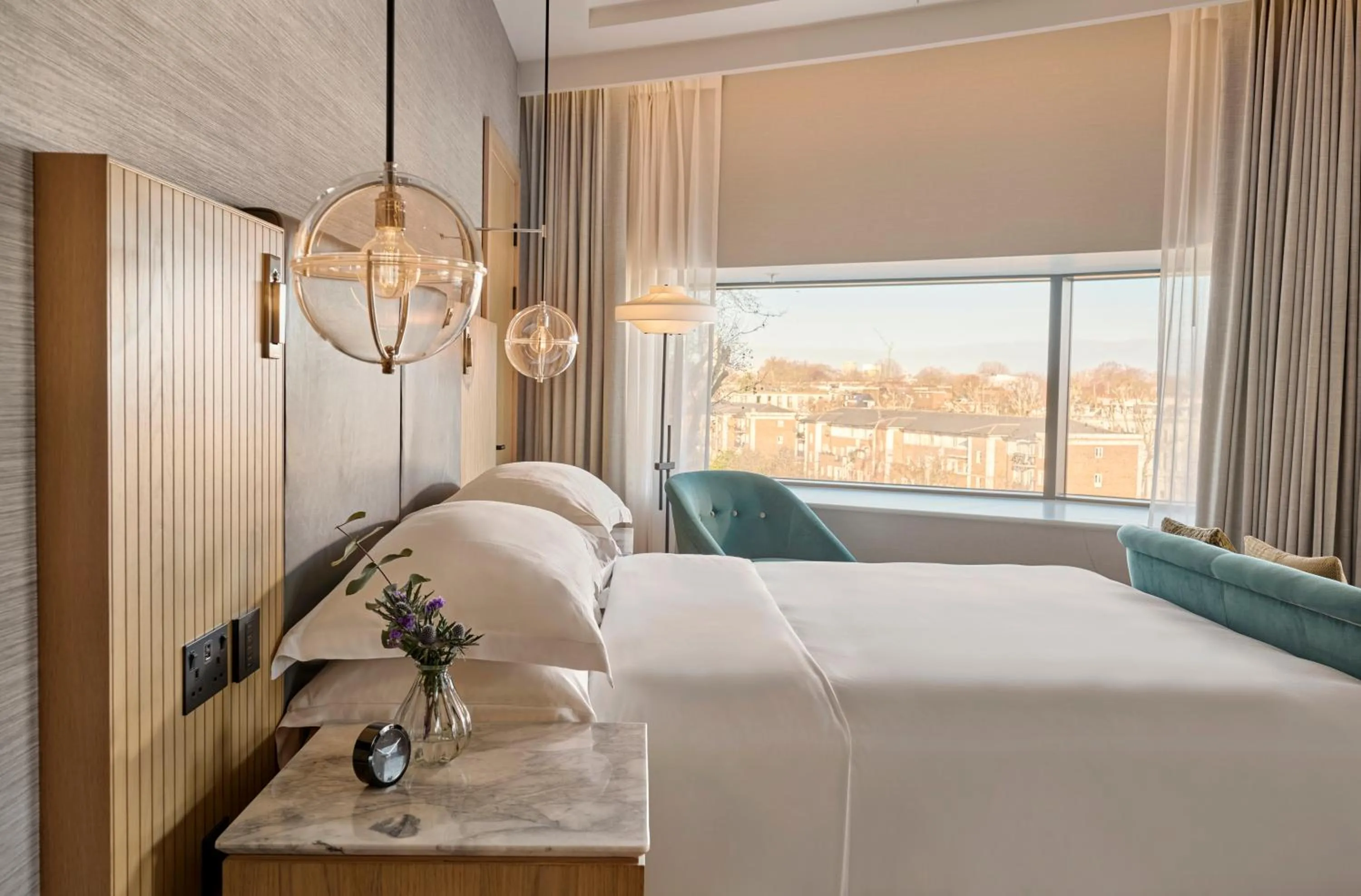 Bed in Hyatt Regency London Olympia