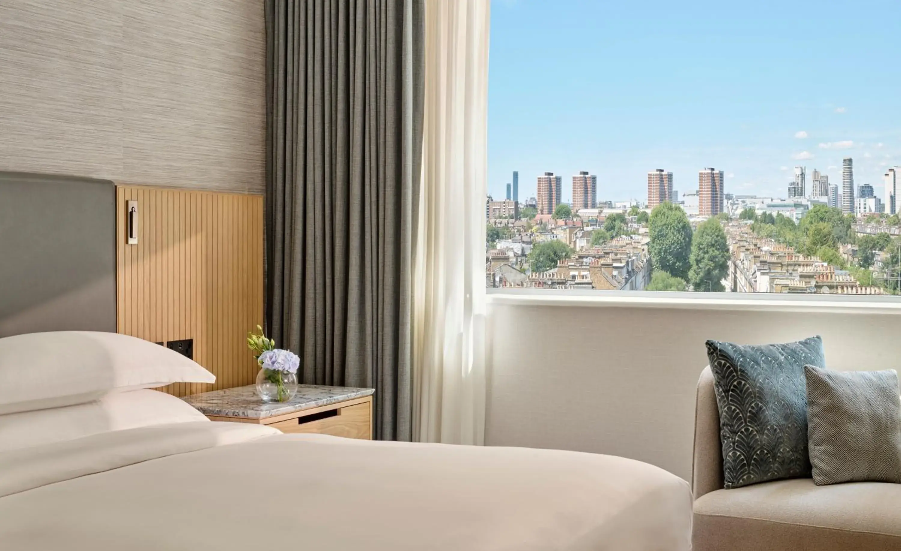 Twin Room in Hyatt Regency London Olympia Twin Room in Hyatt Regency London Olympia