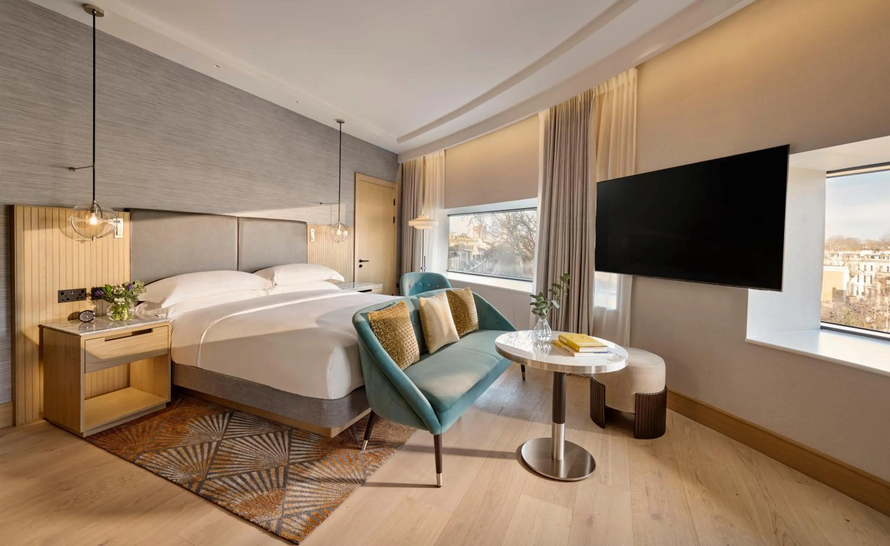 Bed in Hyatt Regency London Olympia
