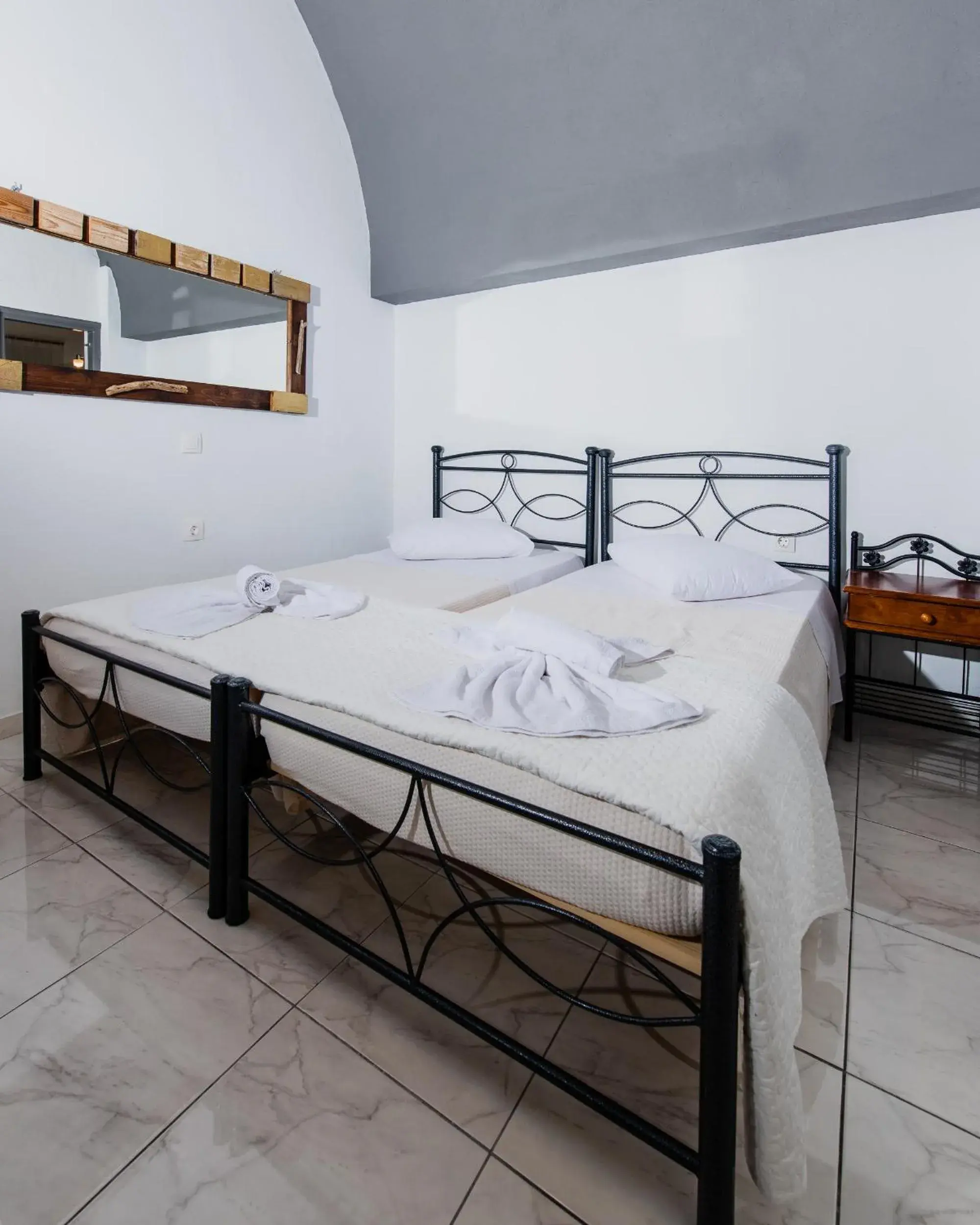 Twin Room in Villa Toula Twin Room in Villa Toula