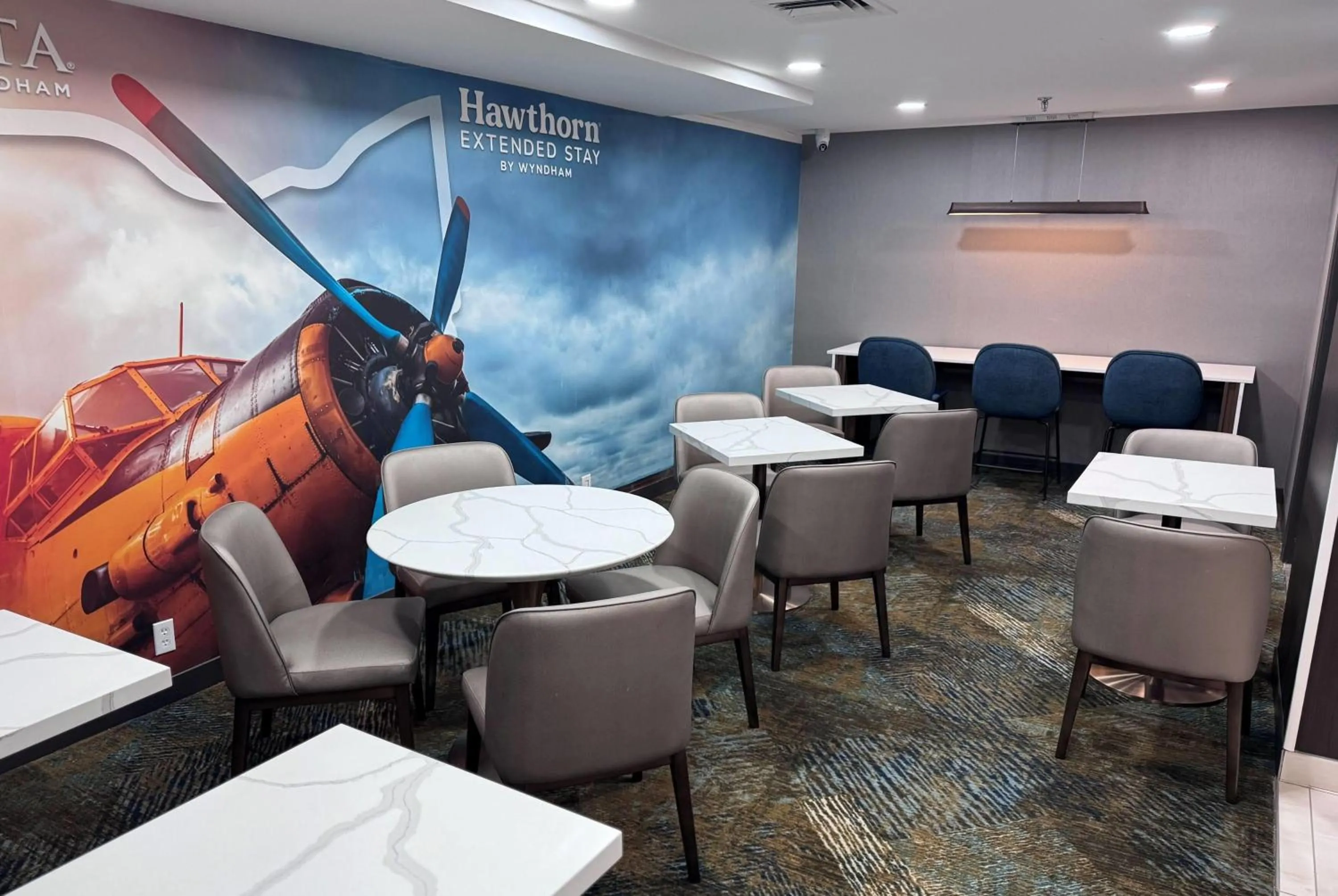 Hawthorn Extended Stay by Wyndham Miamisburg Dayton South