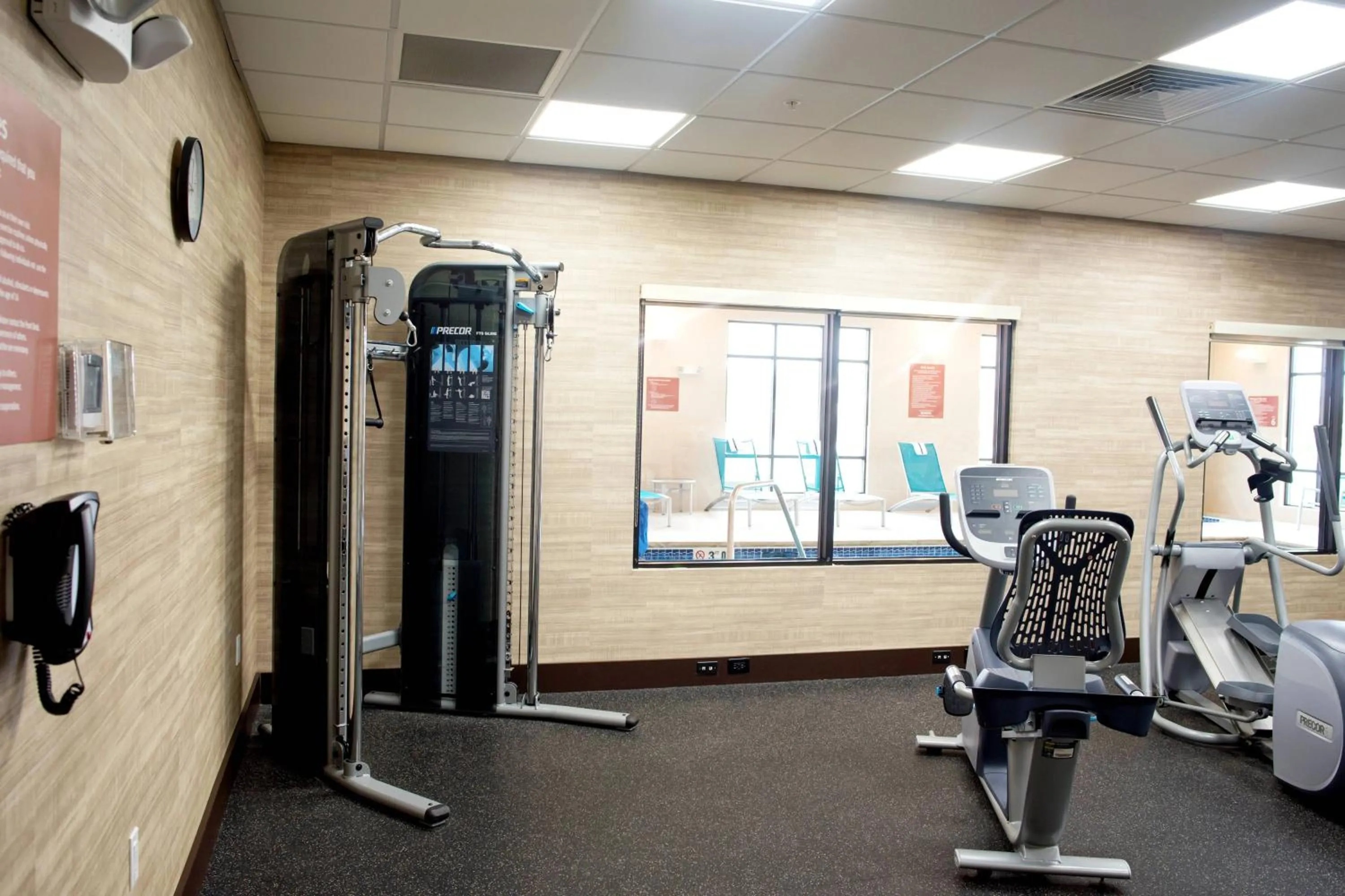 Fitness centre/facilities in TownePlace Suites by Marriott Ames