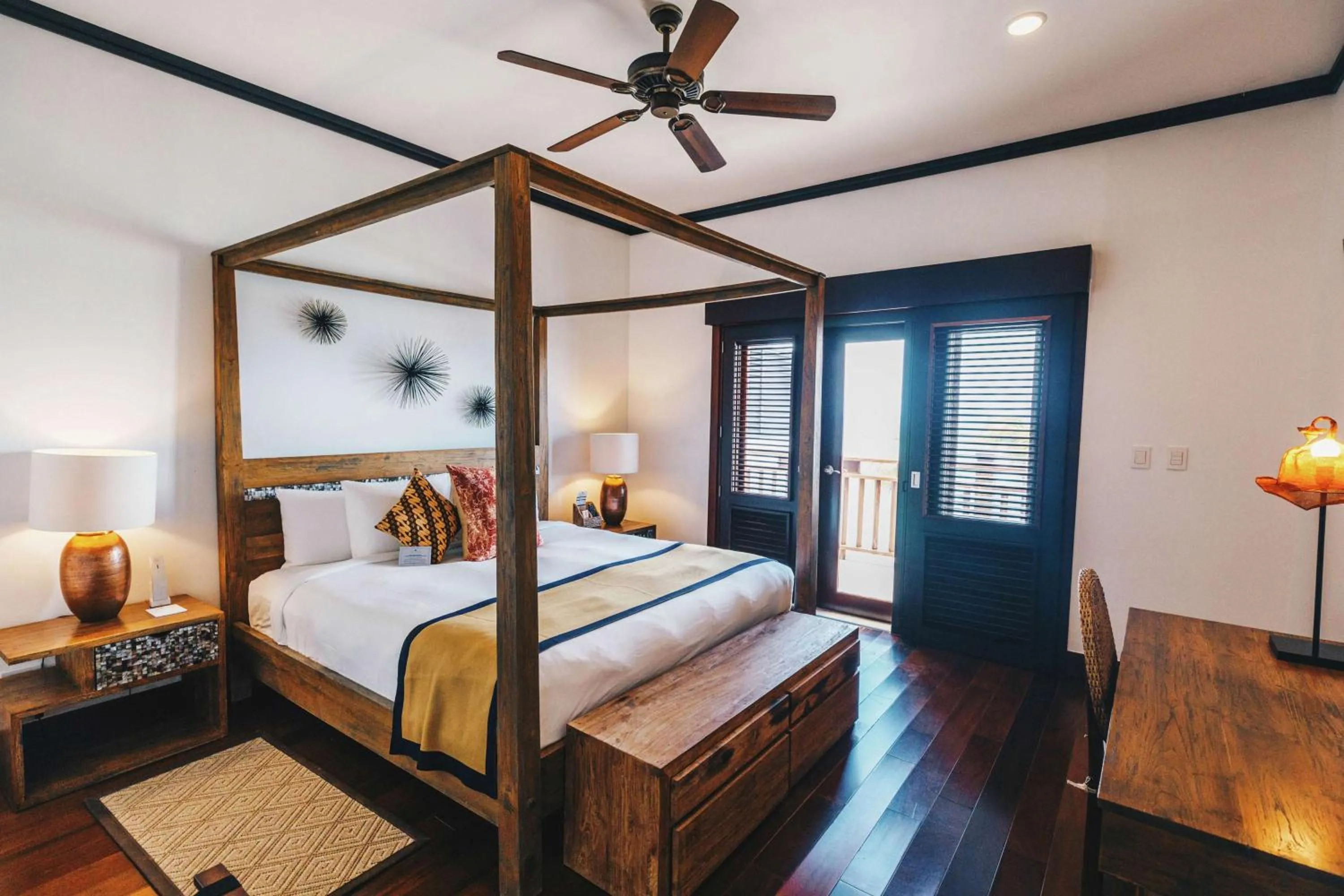 Bedroom, Bed in Zemi Beach House, LXR Hotels & Resorts