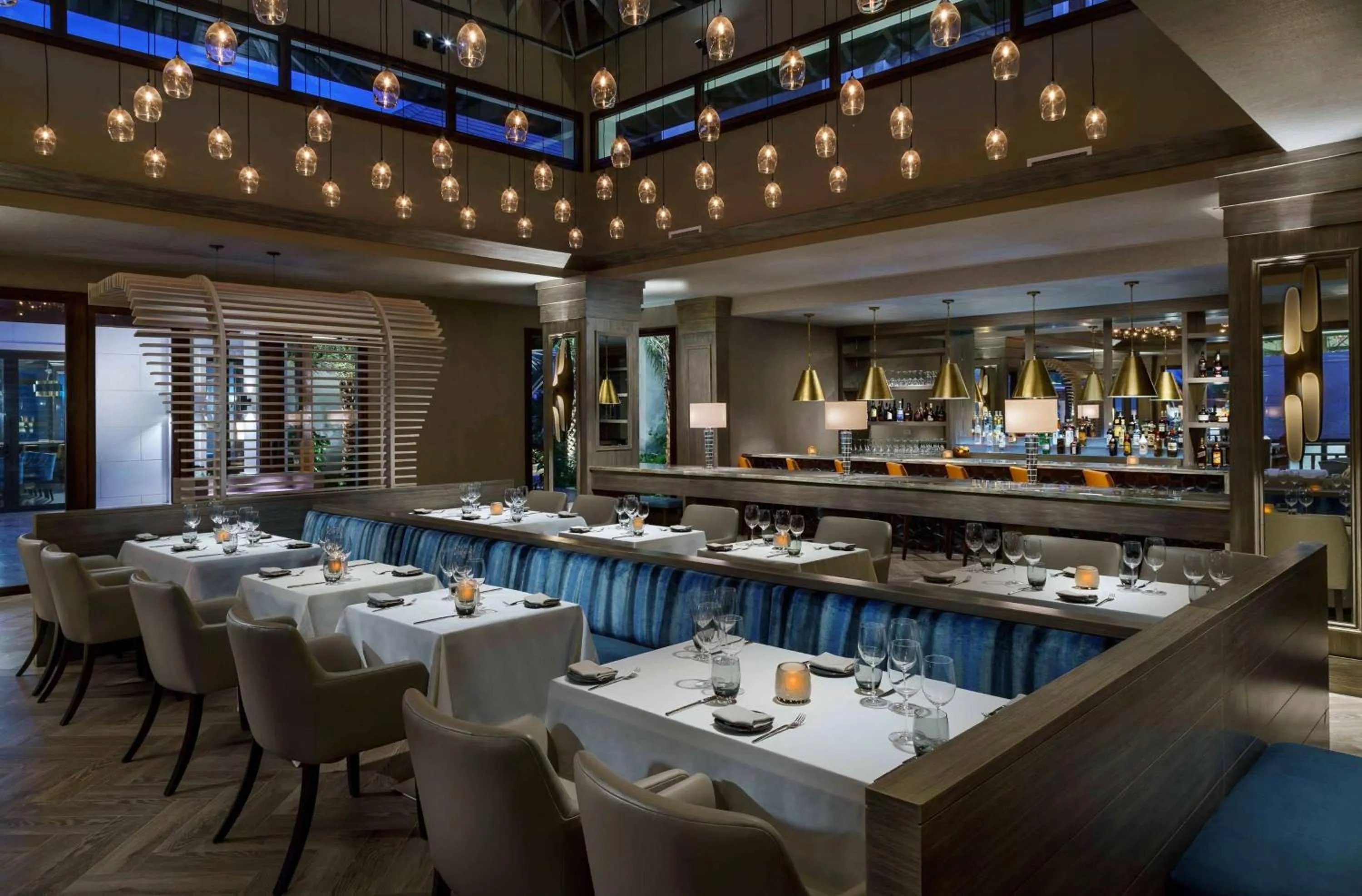 Restaurant/places to eat in Zemi Beach House, LXR Hotels & Resorts