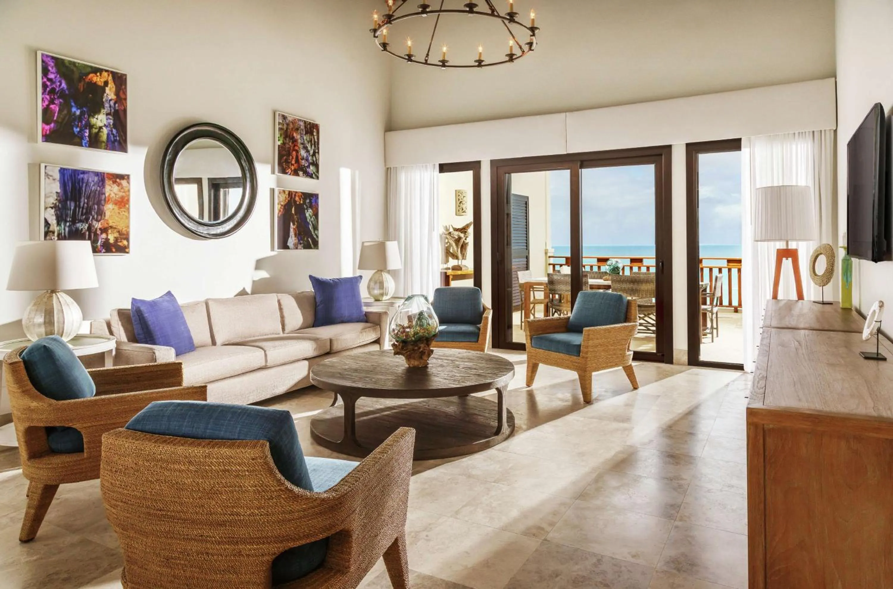 Bedroom in Zemi Beach House, LXR Hotels & Resorts