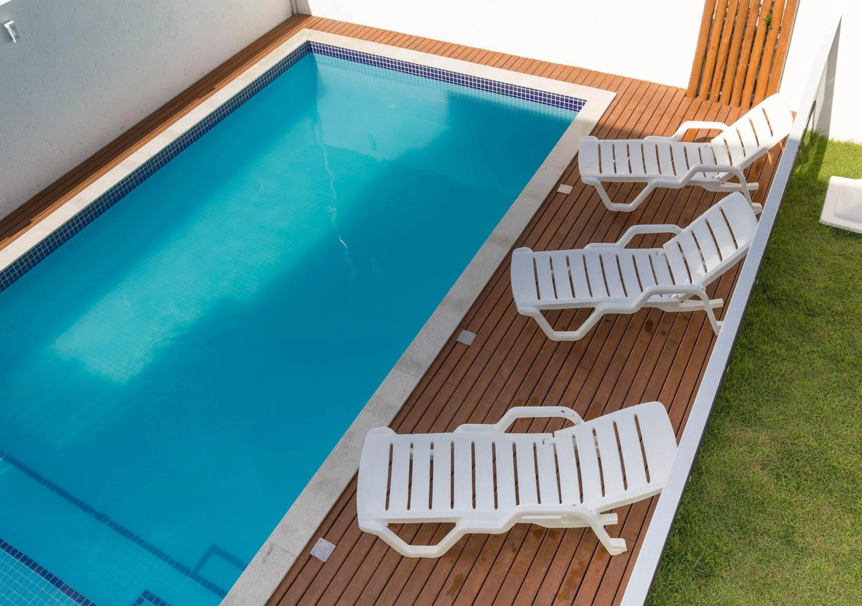 Swimming pool in Pousada Maiken