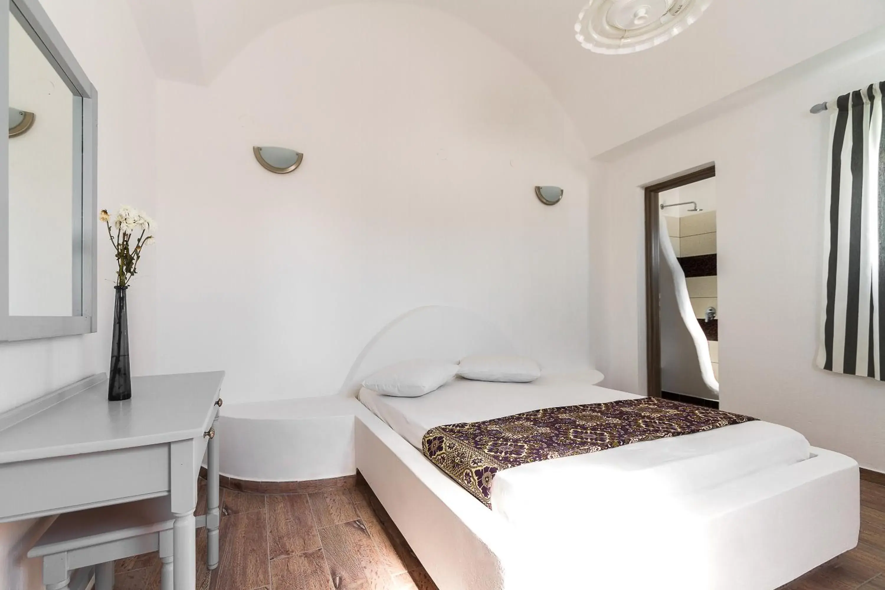 One Bedroom Villa with Panoramic Sea View in Villa Iliovasilema Santorini One Bedroom Villa with Panoramic Sea View in Villa Iliovasilema Santorini