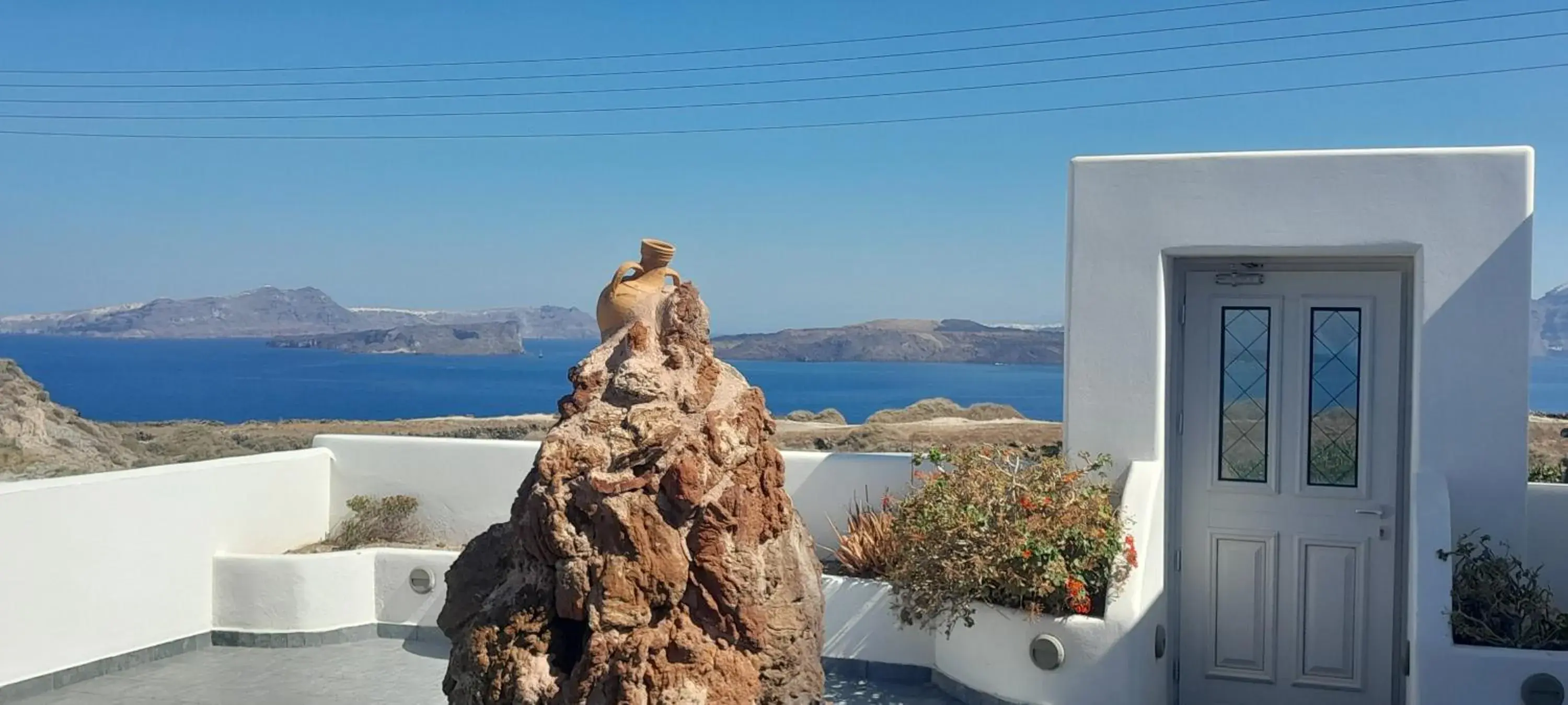 One Bedroom Villa with Panoramic Sea View in Villa Iliovasilema Santorini One Bedroom Villa with Panoramic Sea View in Villa Iliovasilema Santorini