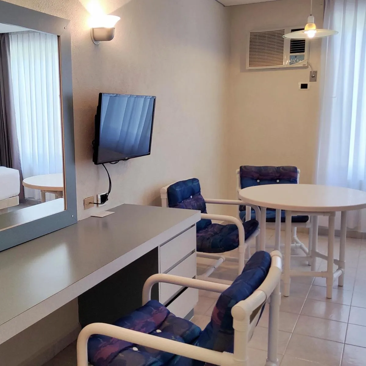 Hotel Y Parque Acuático La Caldera