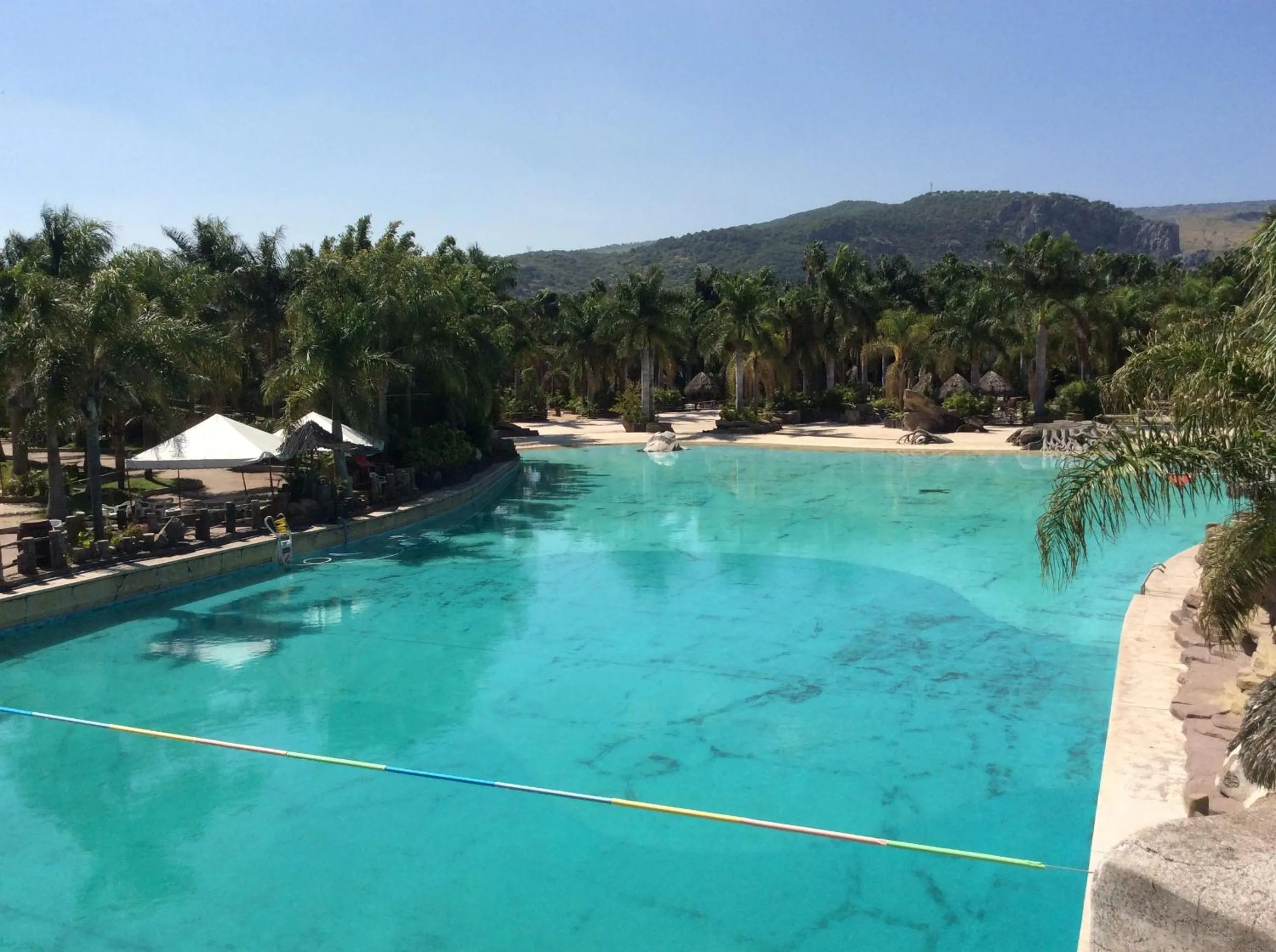 Swimming pool in Hotel Y Parque Acuático La Caldera