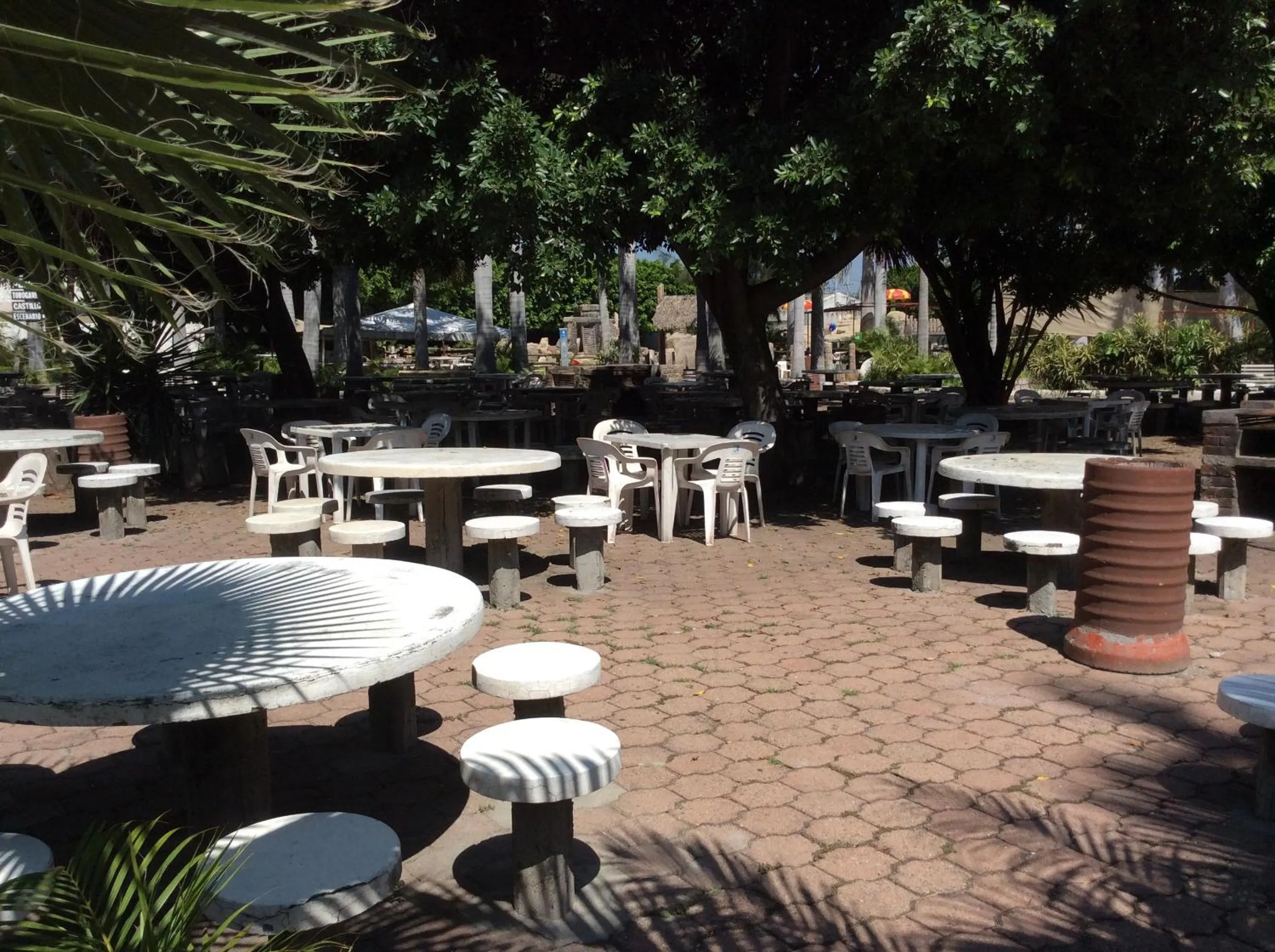 Restaurant/places to eat in Hotel Y Parque Acuático La Caldera