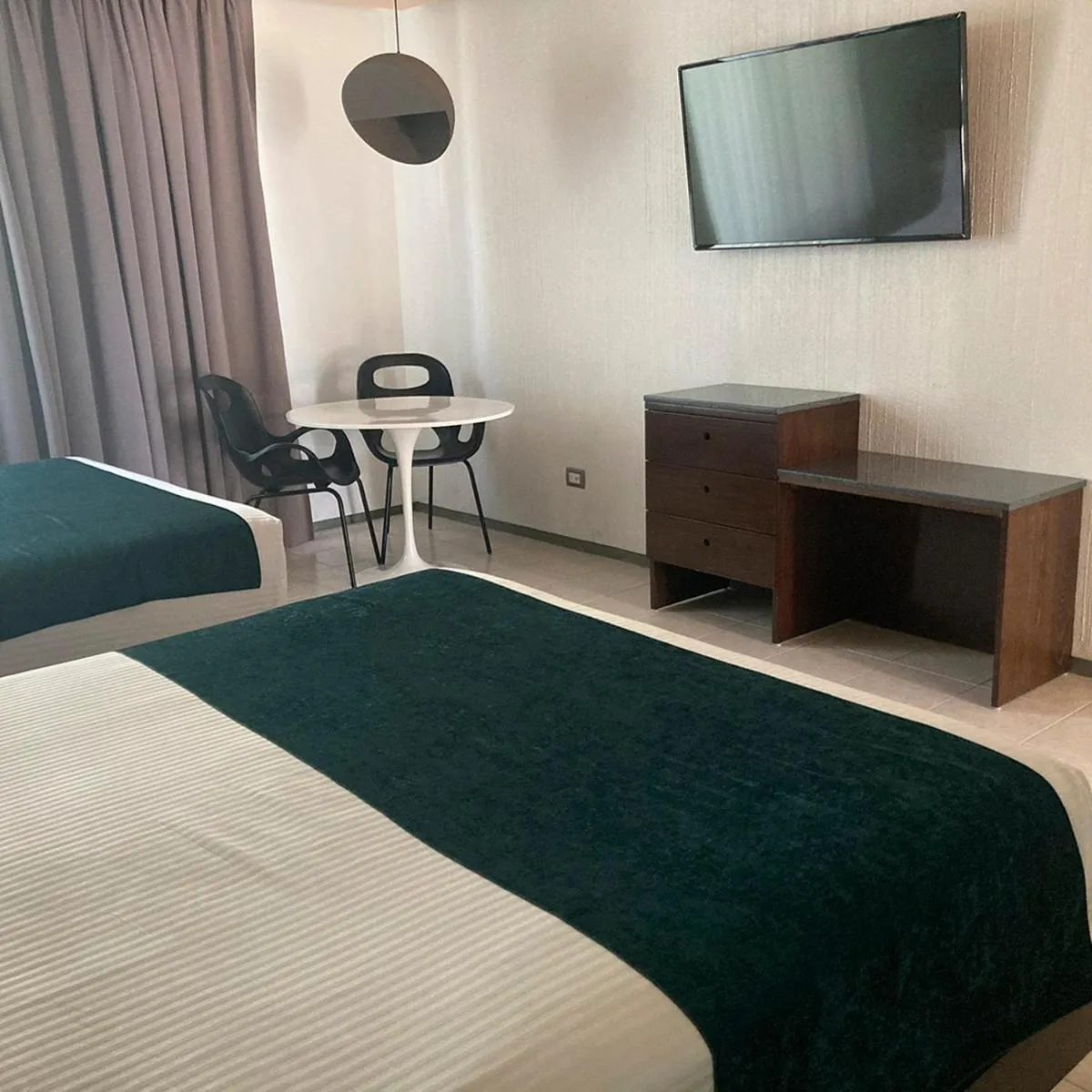 Bed in Hotel Y Parque Acuático La Caldera