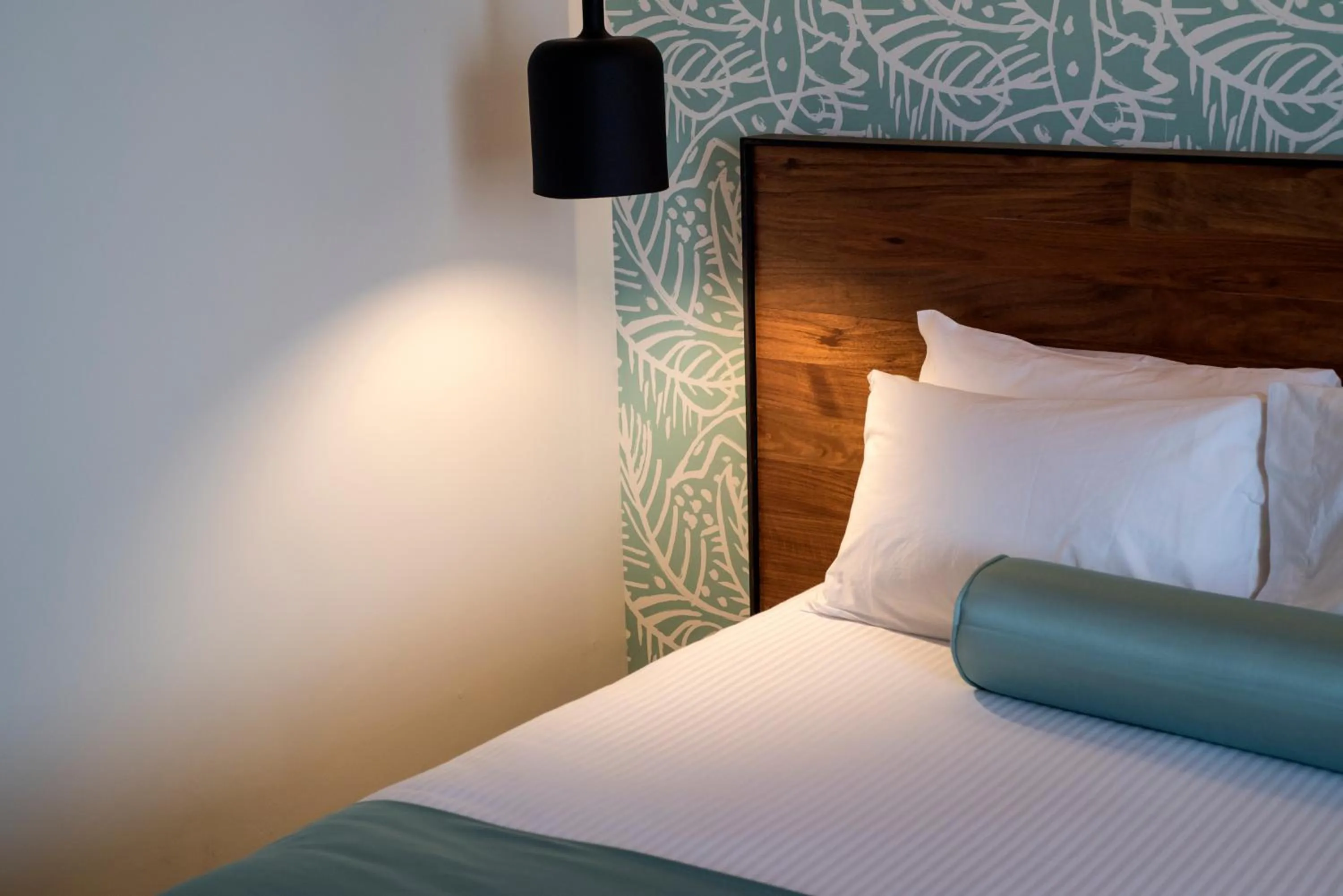 Bed in Hotel Y Parque Acuático La Caldera