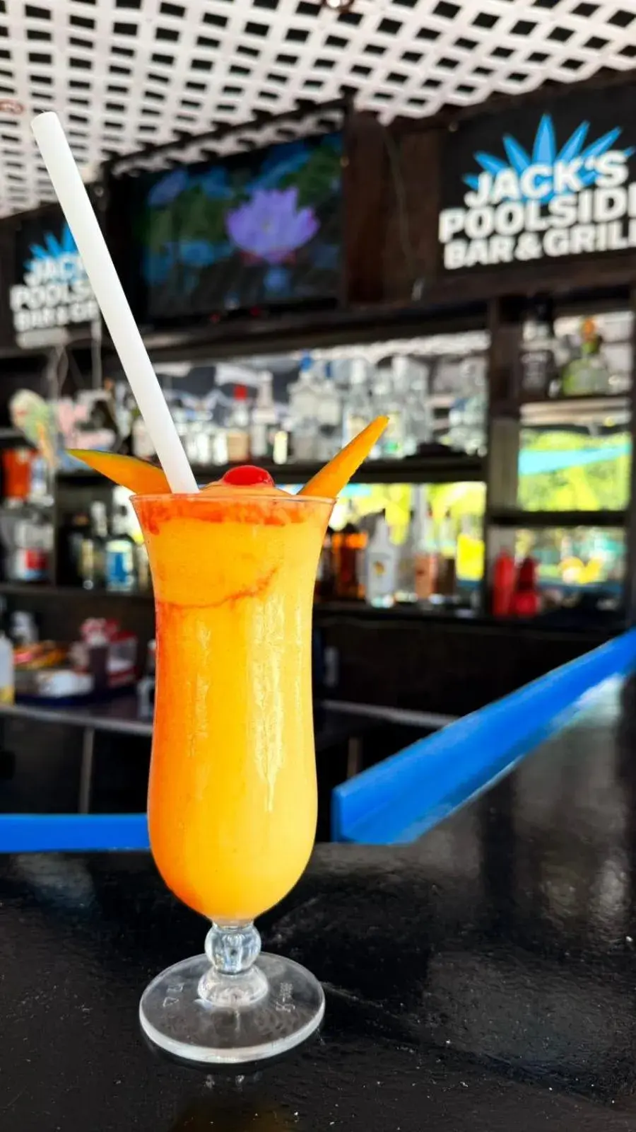 Lounge or bar in Best Western Grand Baymen Gardens Lounge or bar in Best Western Grand Baymen Gardens