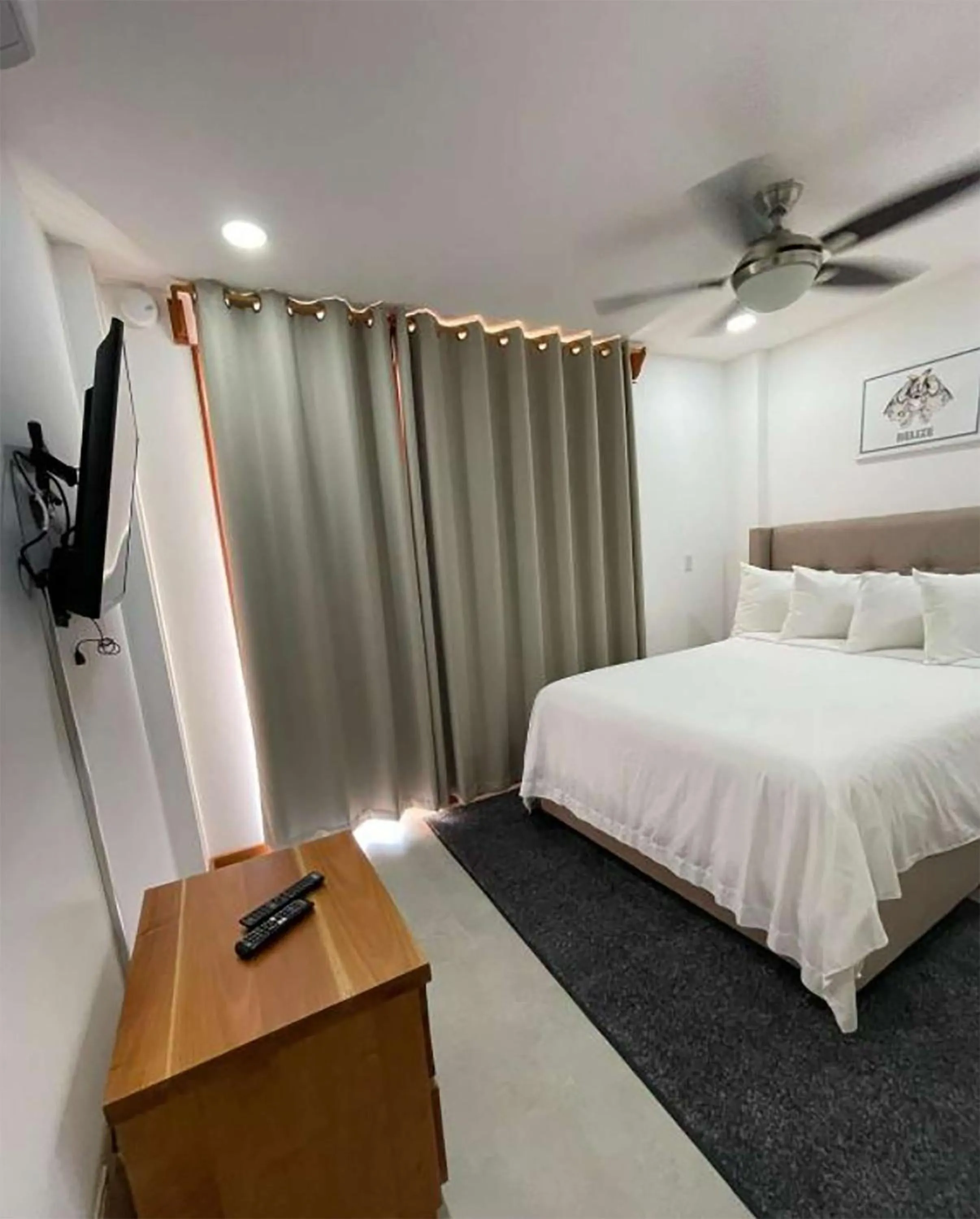 Bedroom, Bed in Best Western Grand Baymen Gardens