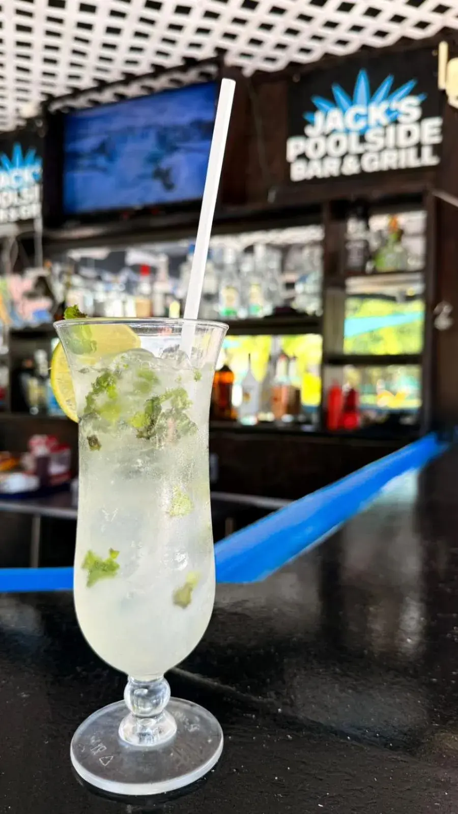 Lounge or bar in Best Western Grand Baymen Gardens Lounge or bar in Best Western Grand Baymen Gardens