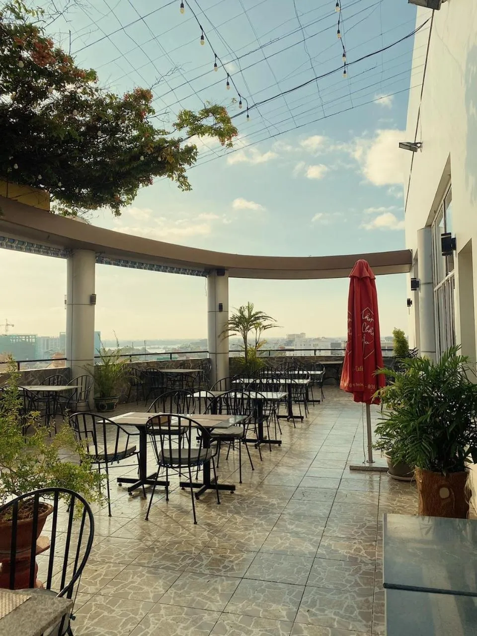 Breakfast in Hoa Binh 1 Hotel