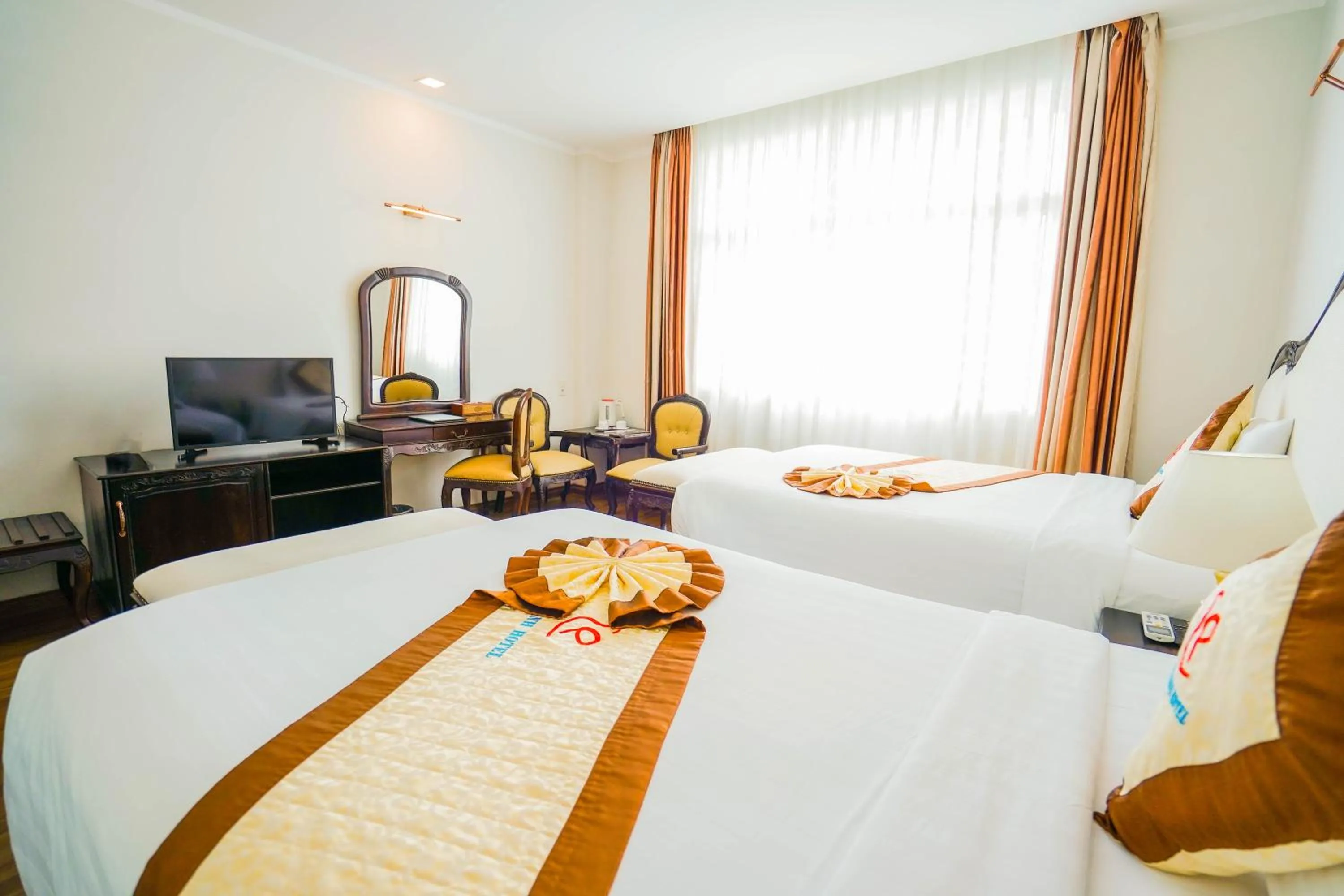 Bed in Hoa Binh 1 Hotel