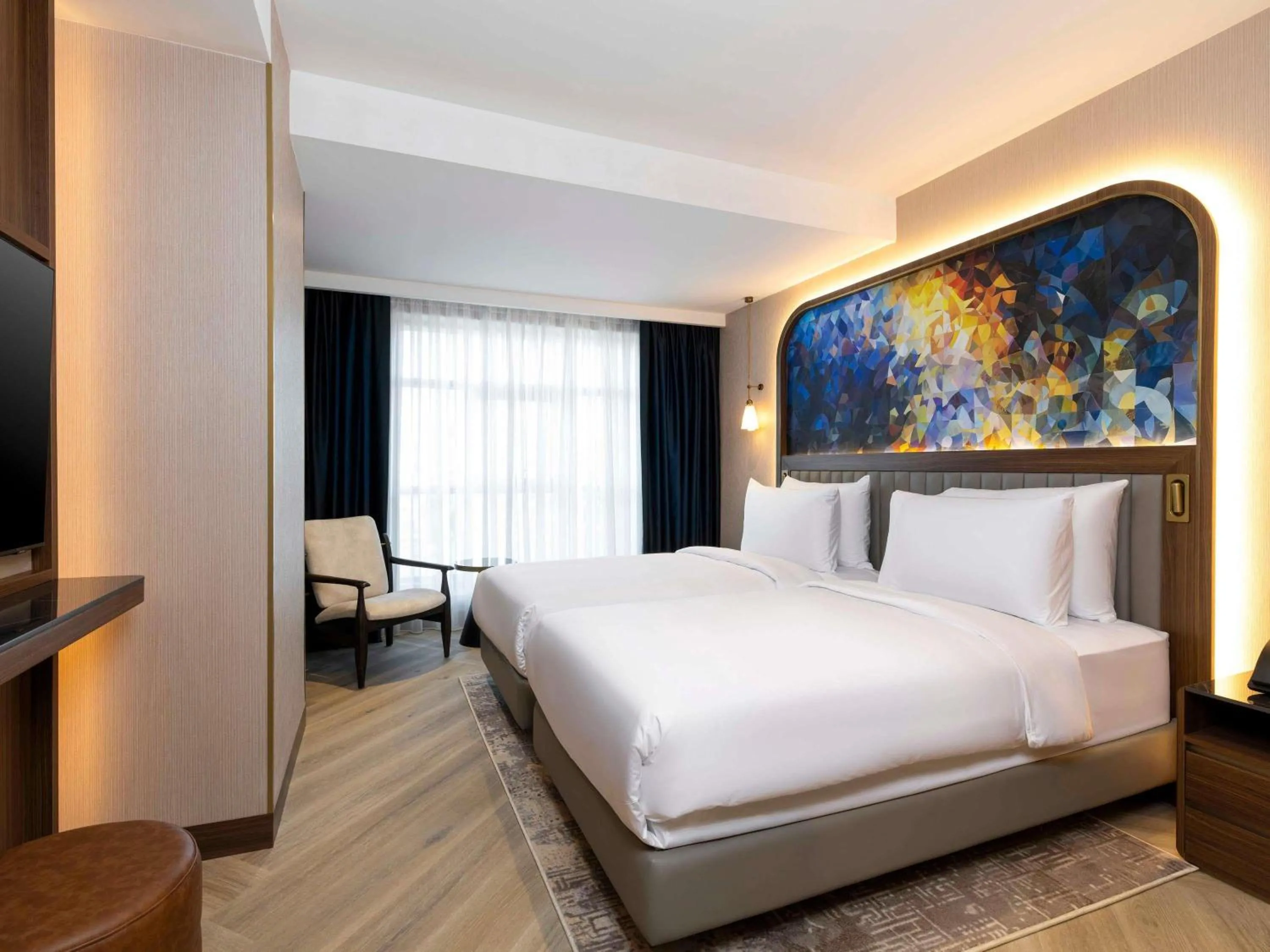Superior Room with Two Twin Beds in Mövenpick Istanbul Old Town