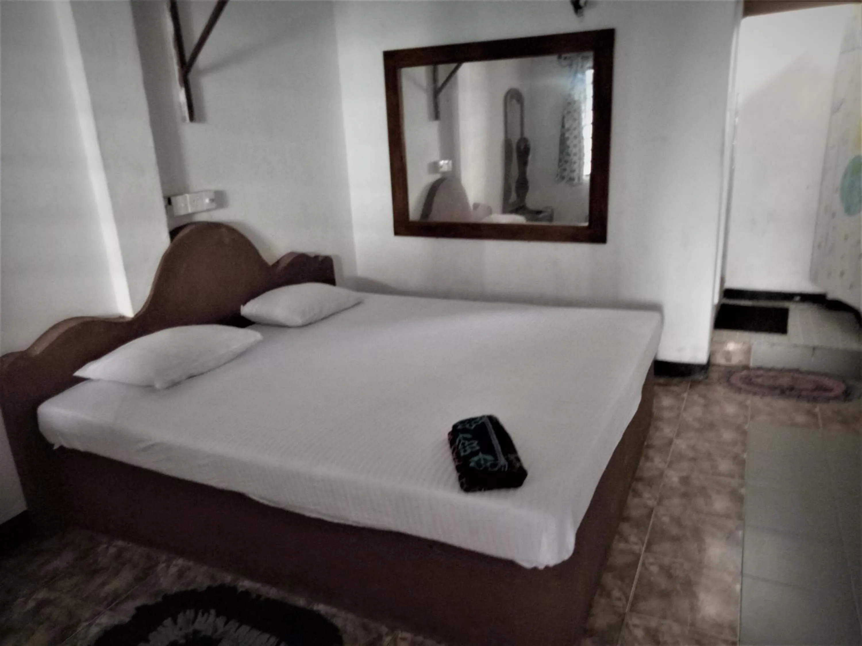 Bed in Hansa Surf Hotel