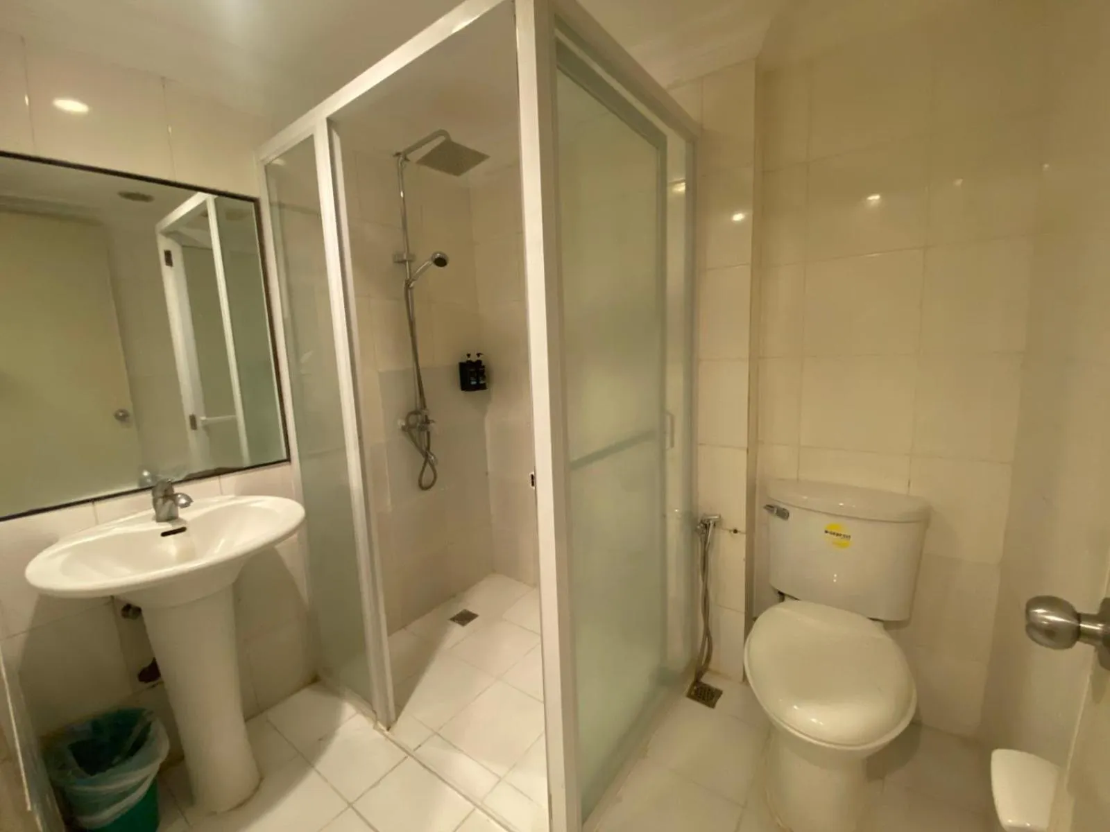 Bathroom in Hotel Euroasia By BLUEBOOKERS