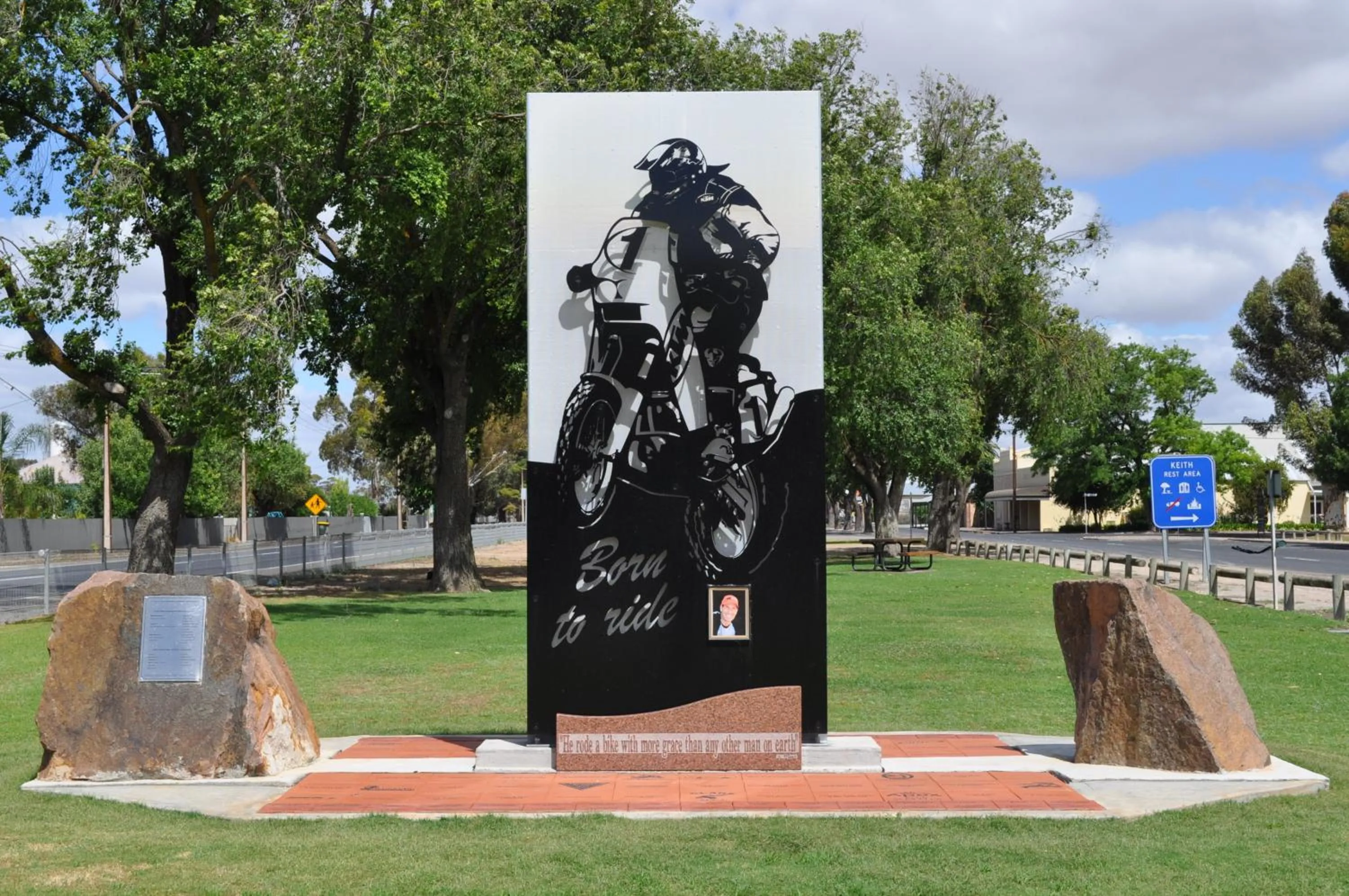 Day in Keith Motor Inn