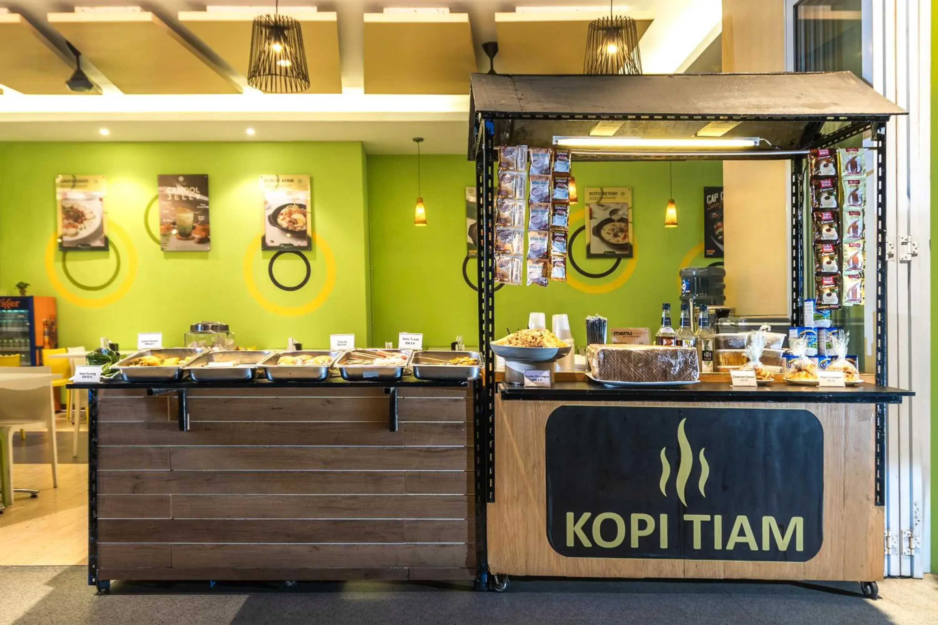 Restaurant/places to eat in Zest Harbour Bay Batam by Swiss-Belhotel International Restaurant/places to eat in Zest Harbour Bay Batam by Swiss-Belhotel International