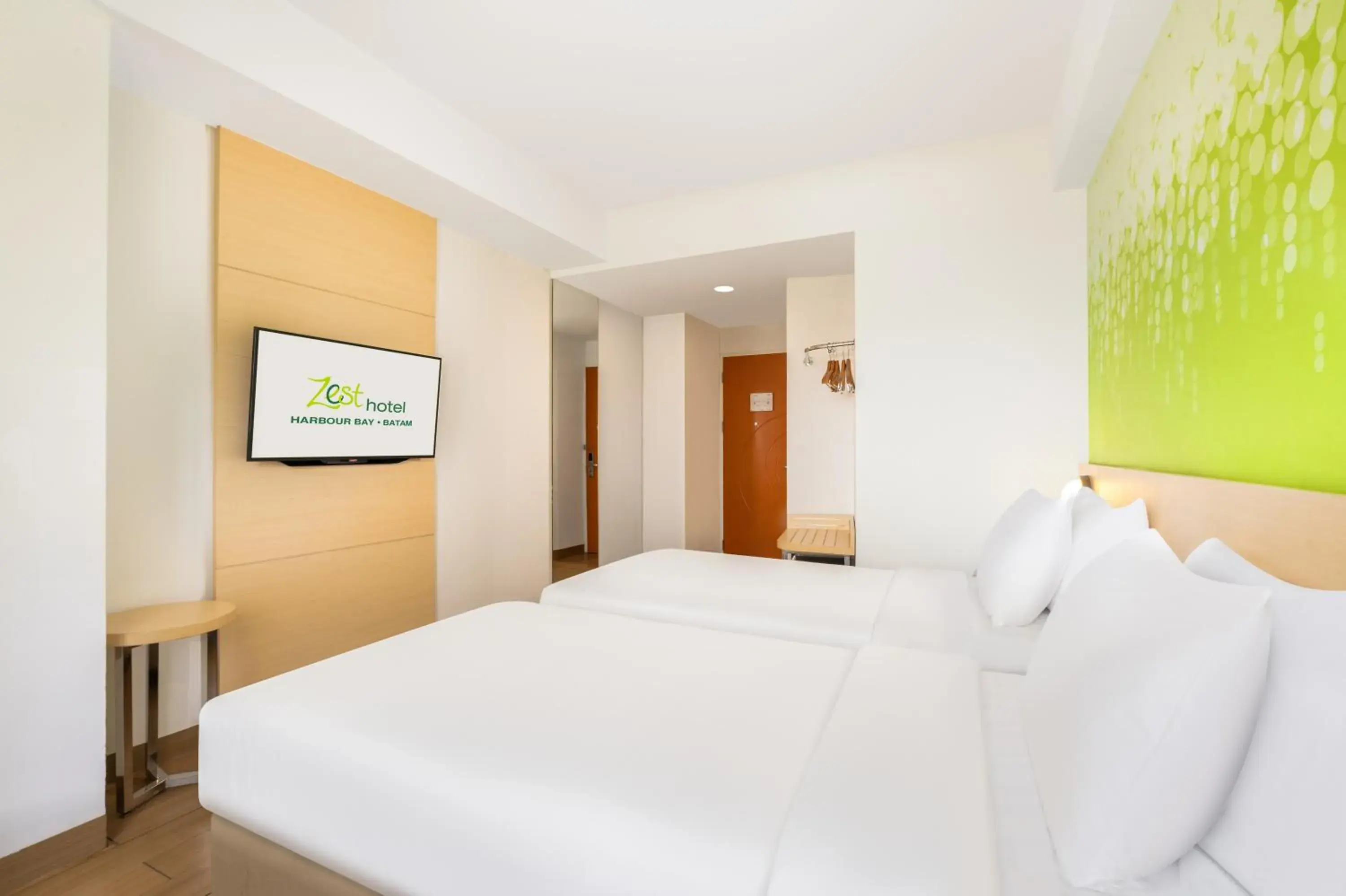 Bedroom, Bed in Zest Harbour Bay Batam by Swiss-Belhotel International Bedroom, Bed in Zest Harbour Bay Batam by Swiss-Belhotel International