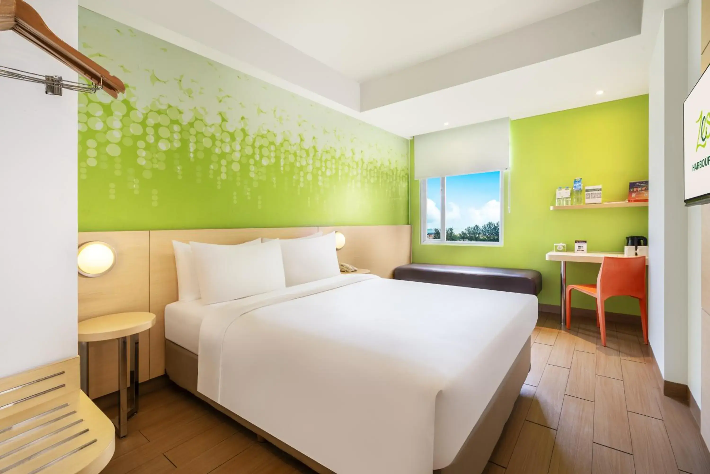 Bedroom, Bed in Zest Harbour Bay Batam by Swiss-Belhotel International Bedroom, Bed in Zest Harbour Bay Batam by Swiss-Belhotel International