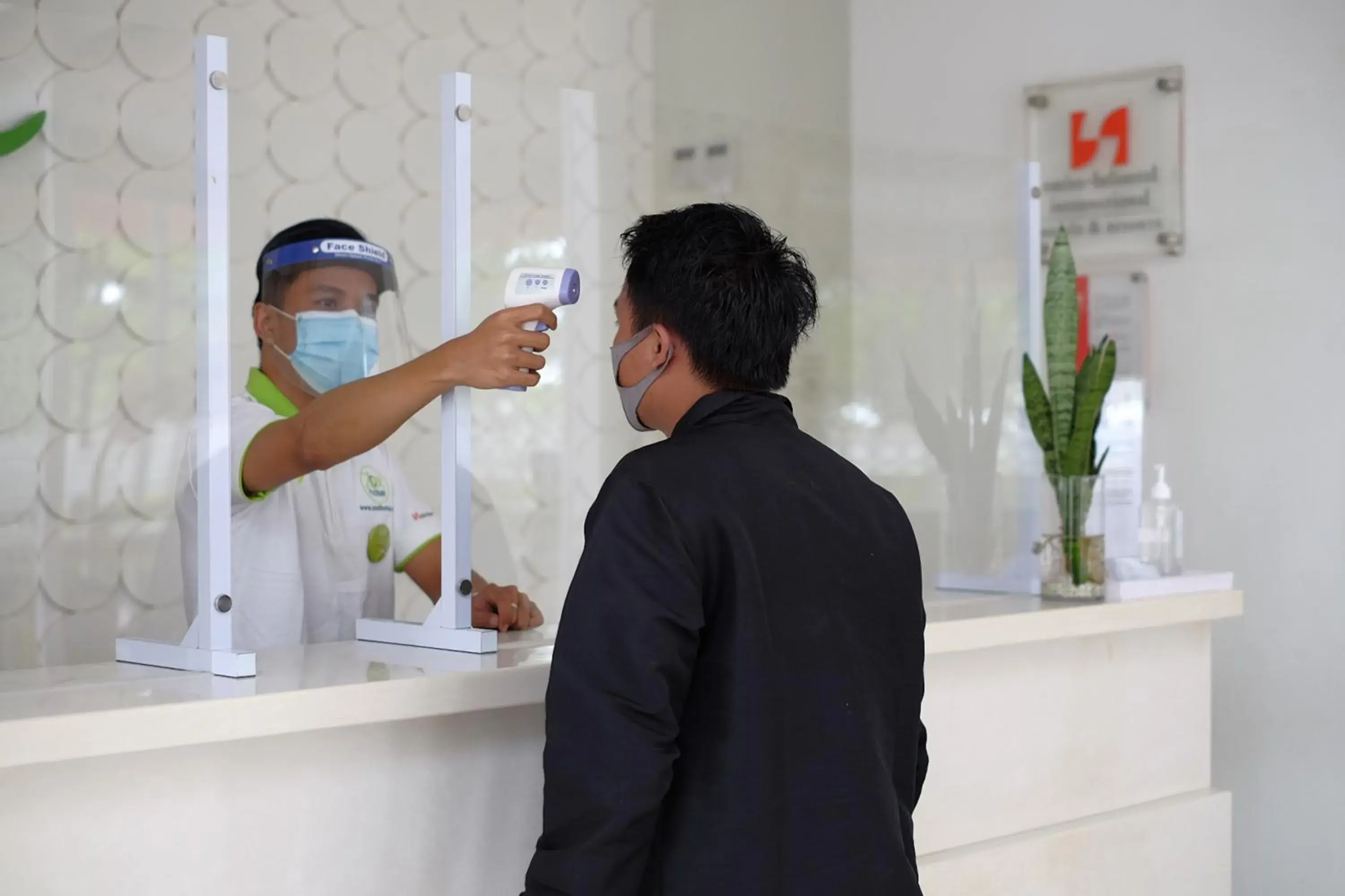 Lobby or reception in Zest Harbour Bay Batam by Swiss-Belhotel International Lobby or reception in Zest Harbour Bay Batam by Swiss-Belhotel International