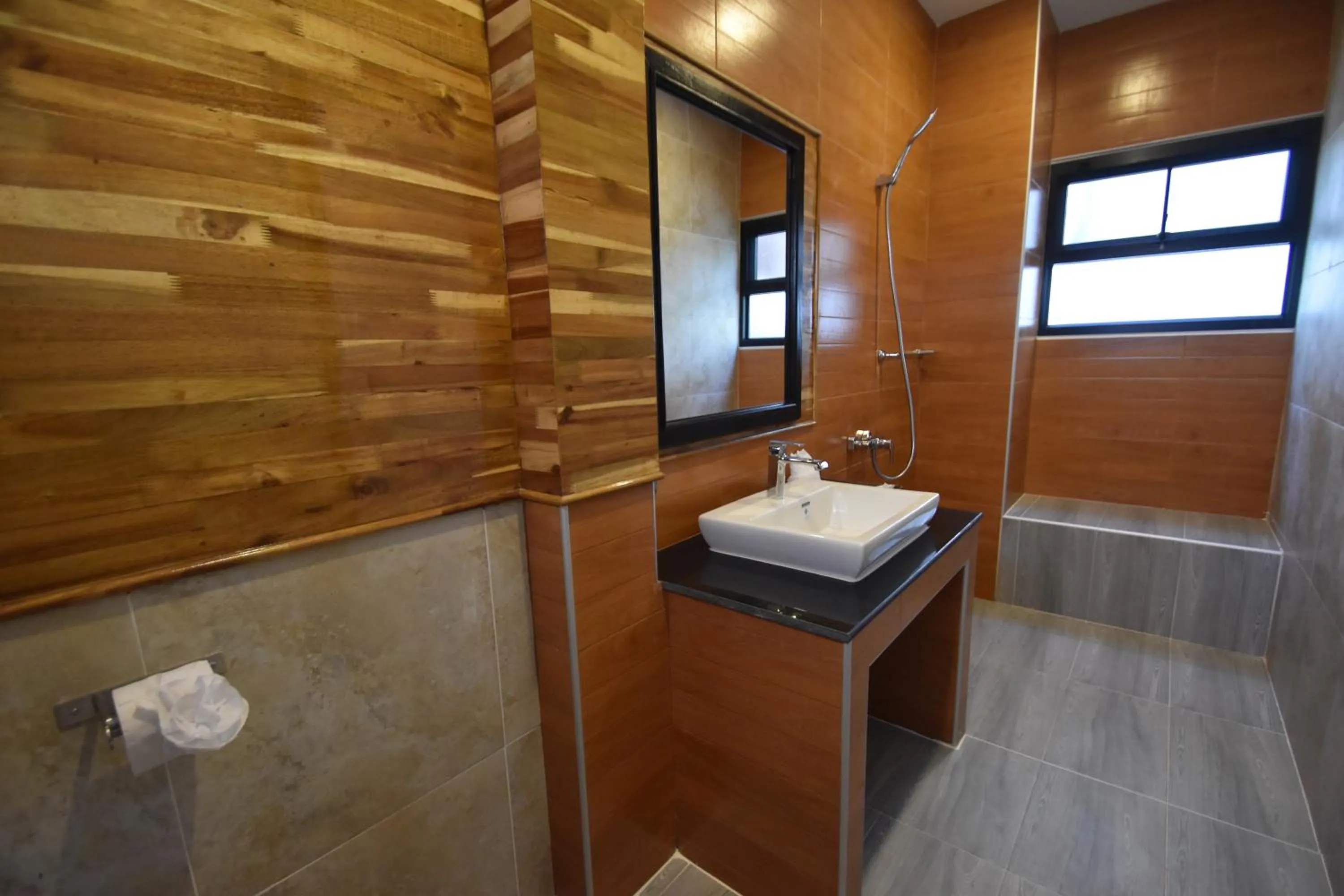 Bathroom in Simple Life Cliff View Resort