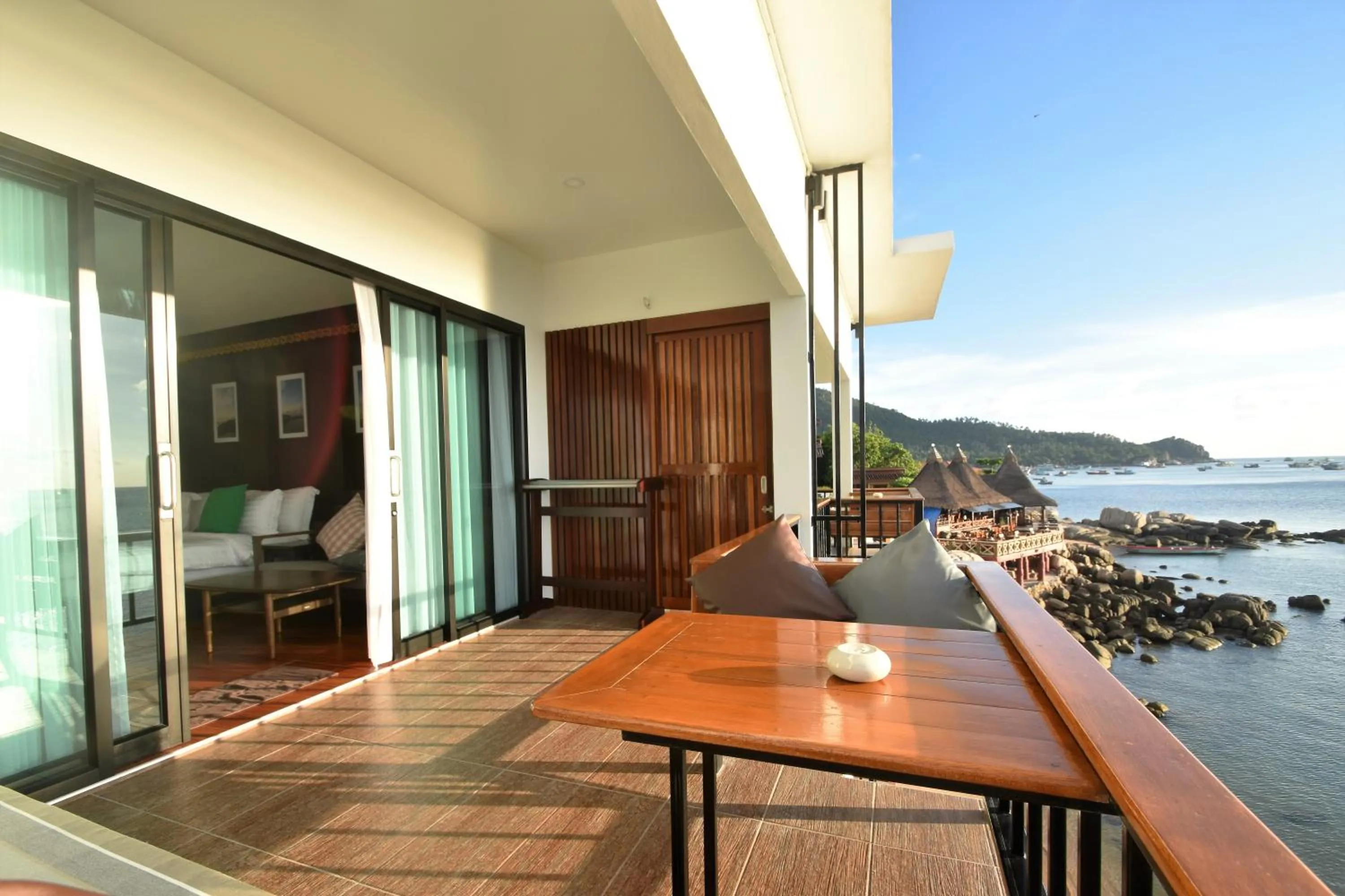 Balcony/Terrace in Simple Life Cliff View Resort