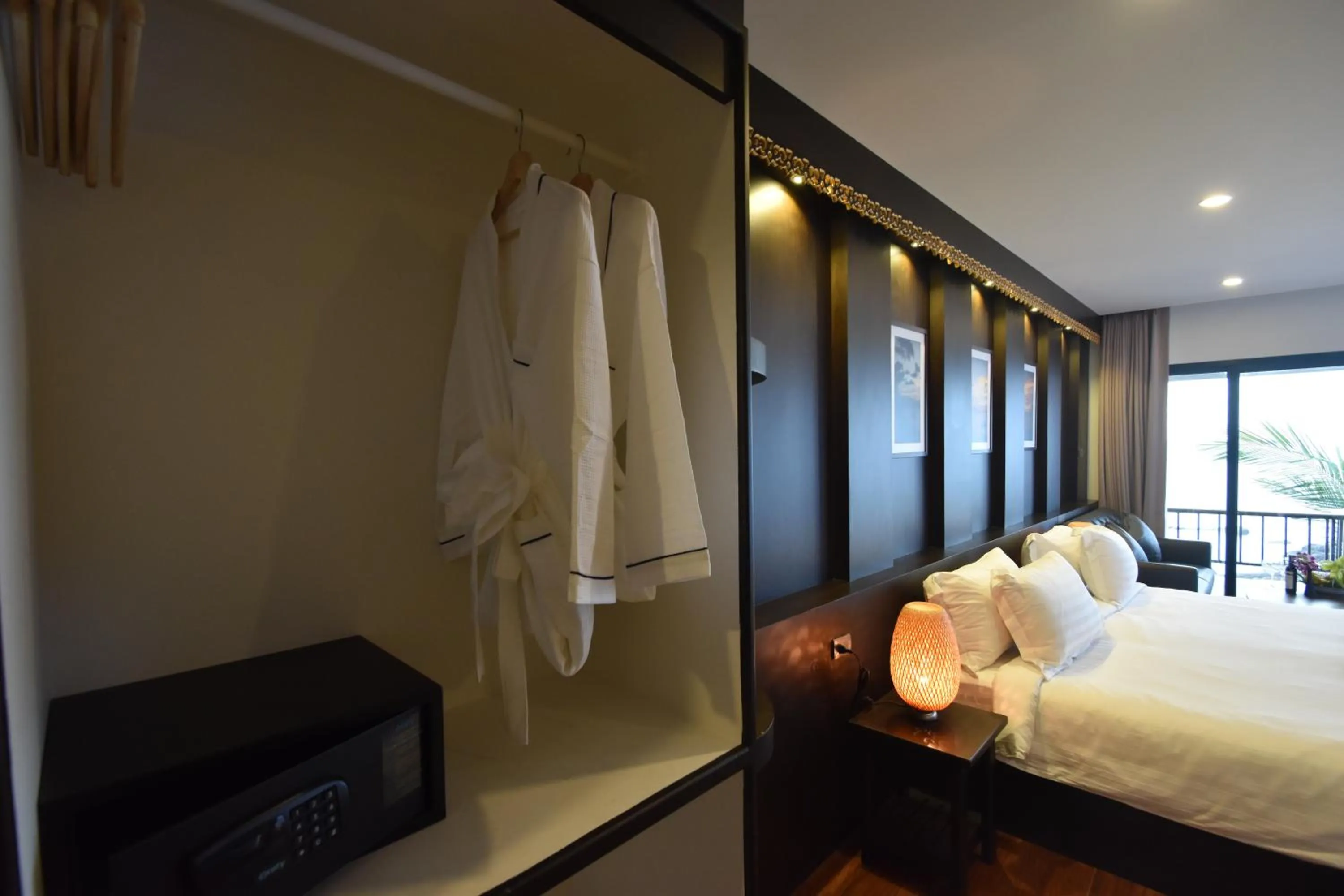 Bedroom, Bed in Simple Life Cliff View Resort