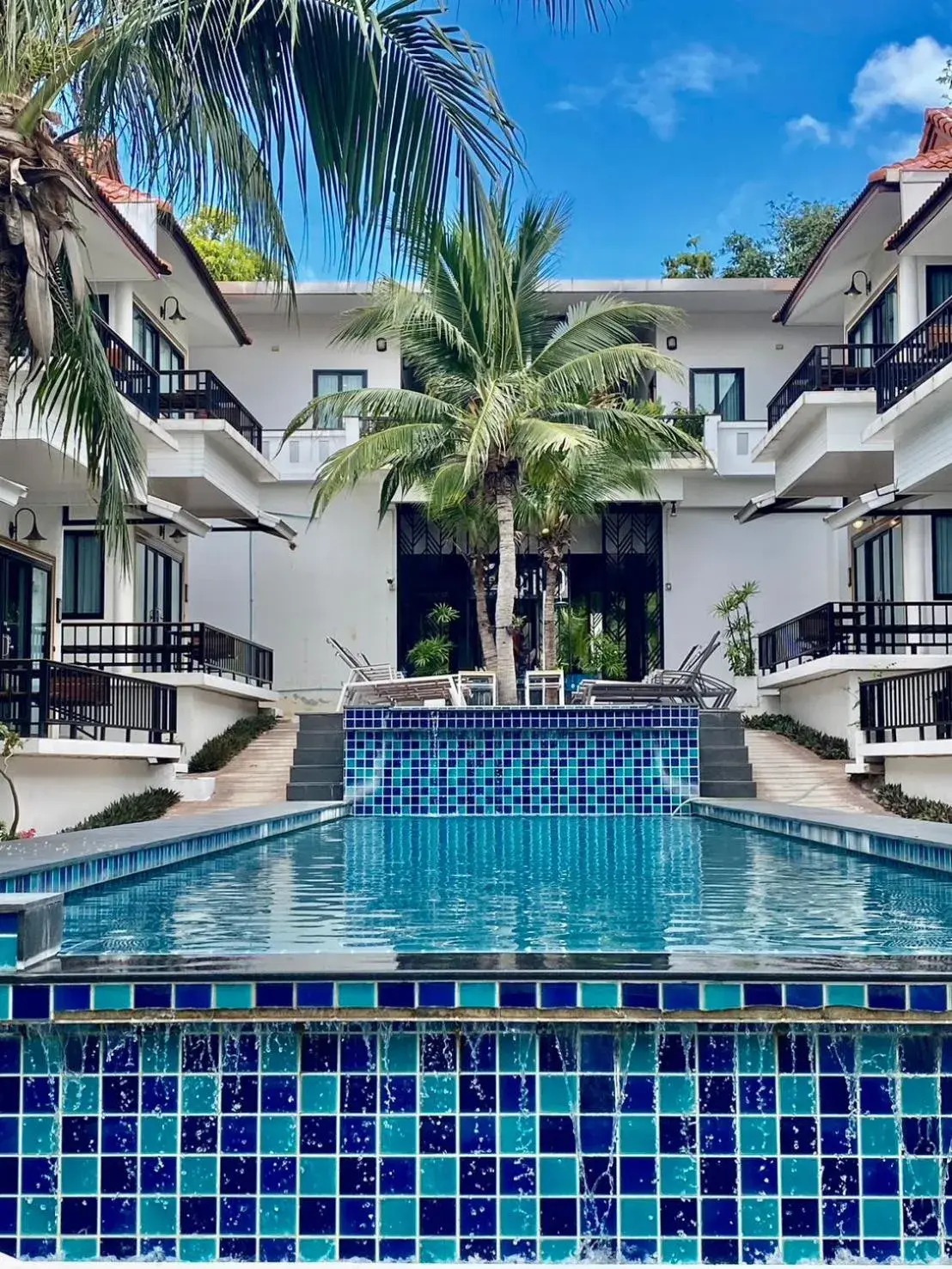 Property building in Simple Life Cliff View Resort Property building in Simple Life Cliff View Resort