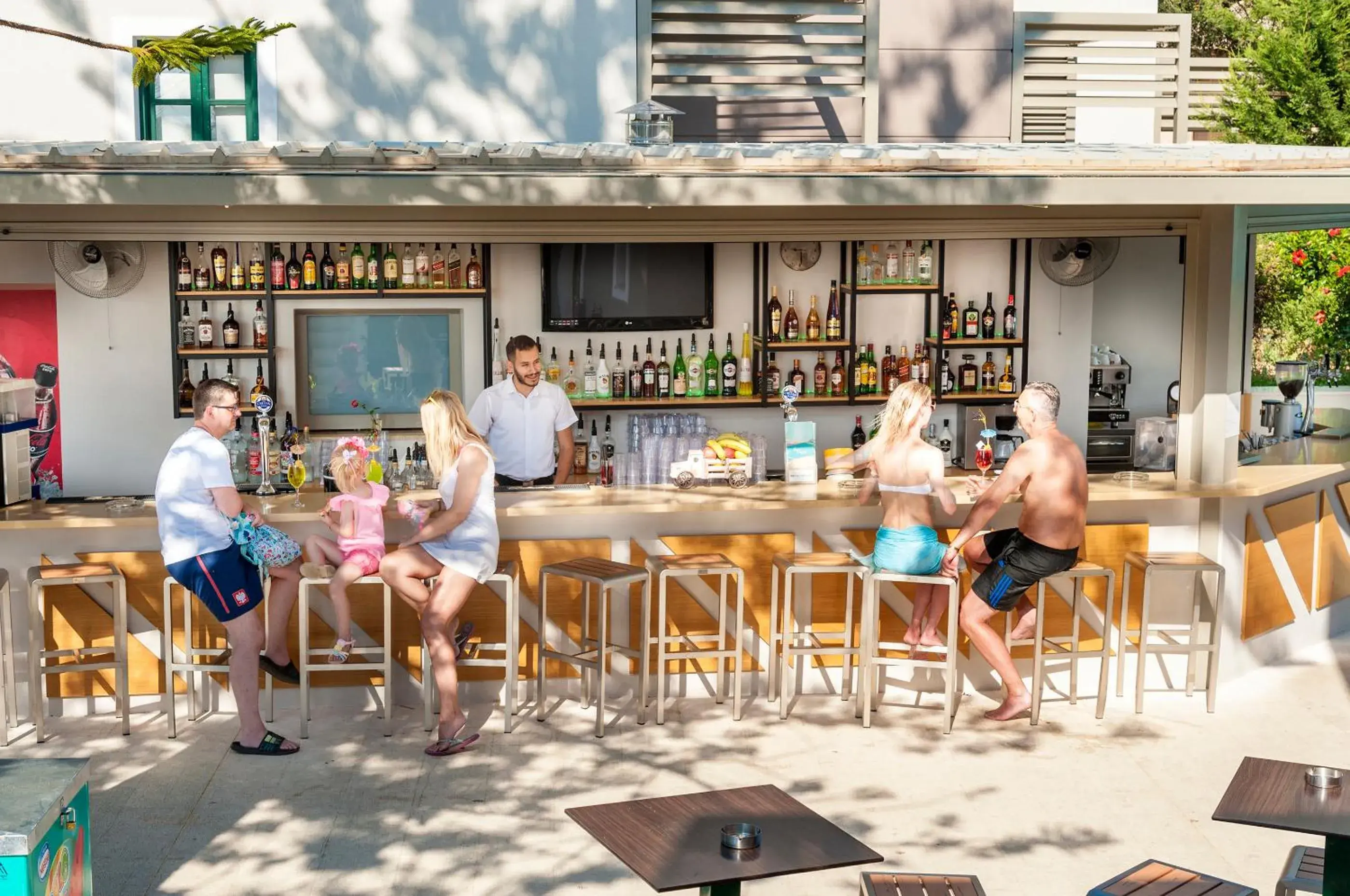 Lounge or bar in Sirios Village Hotel & Bungalows - All Inclusive Lounge or bar in Sirios Village Hotel & Bungalows - All Inclusive