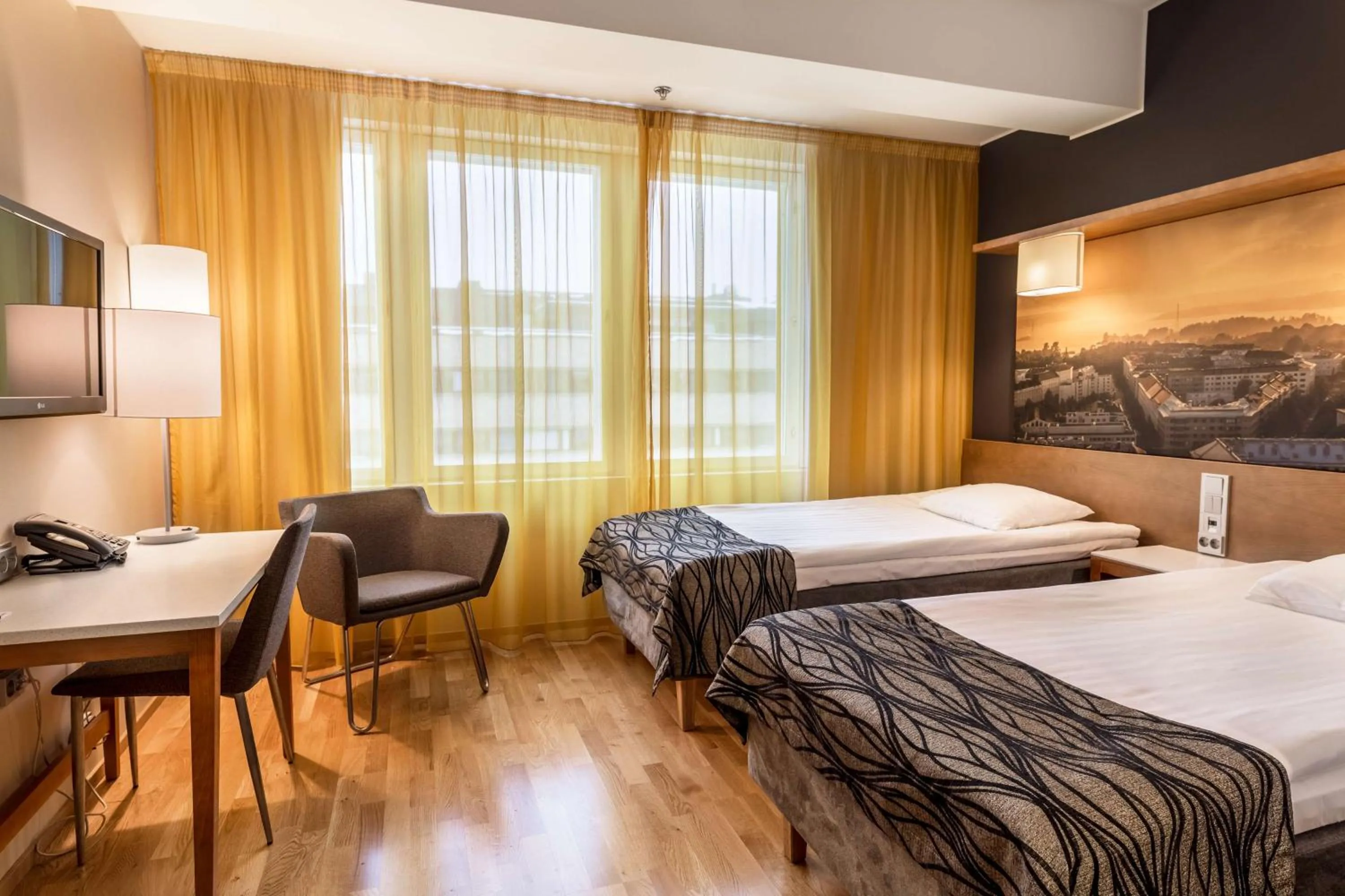 Bedroom, Bed in Scandic Meilahti