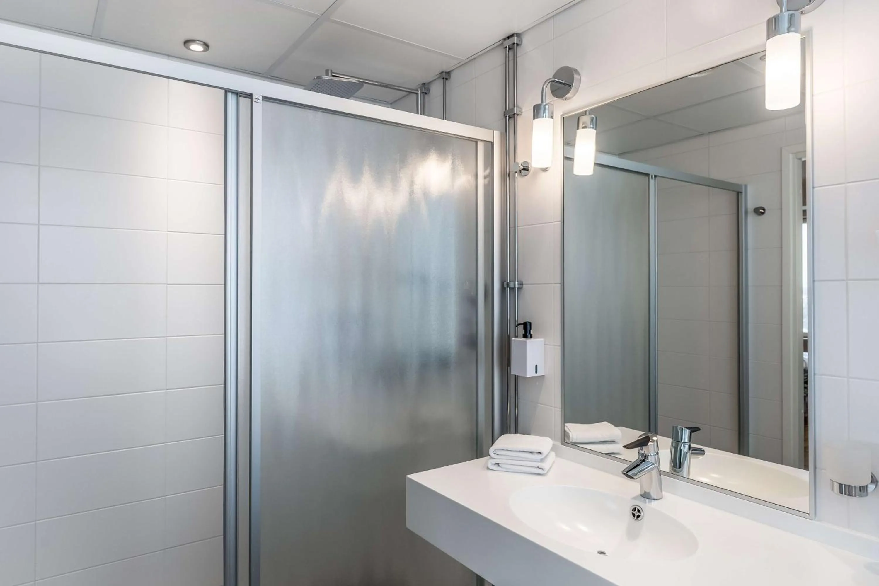 Bedroom in Scandic Meilahti