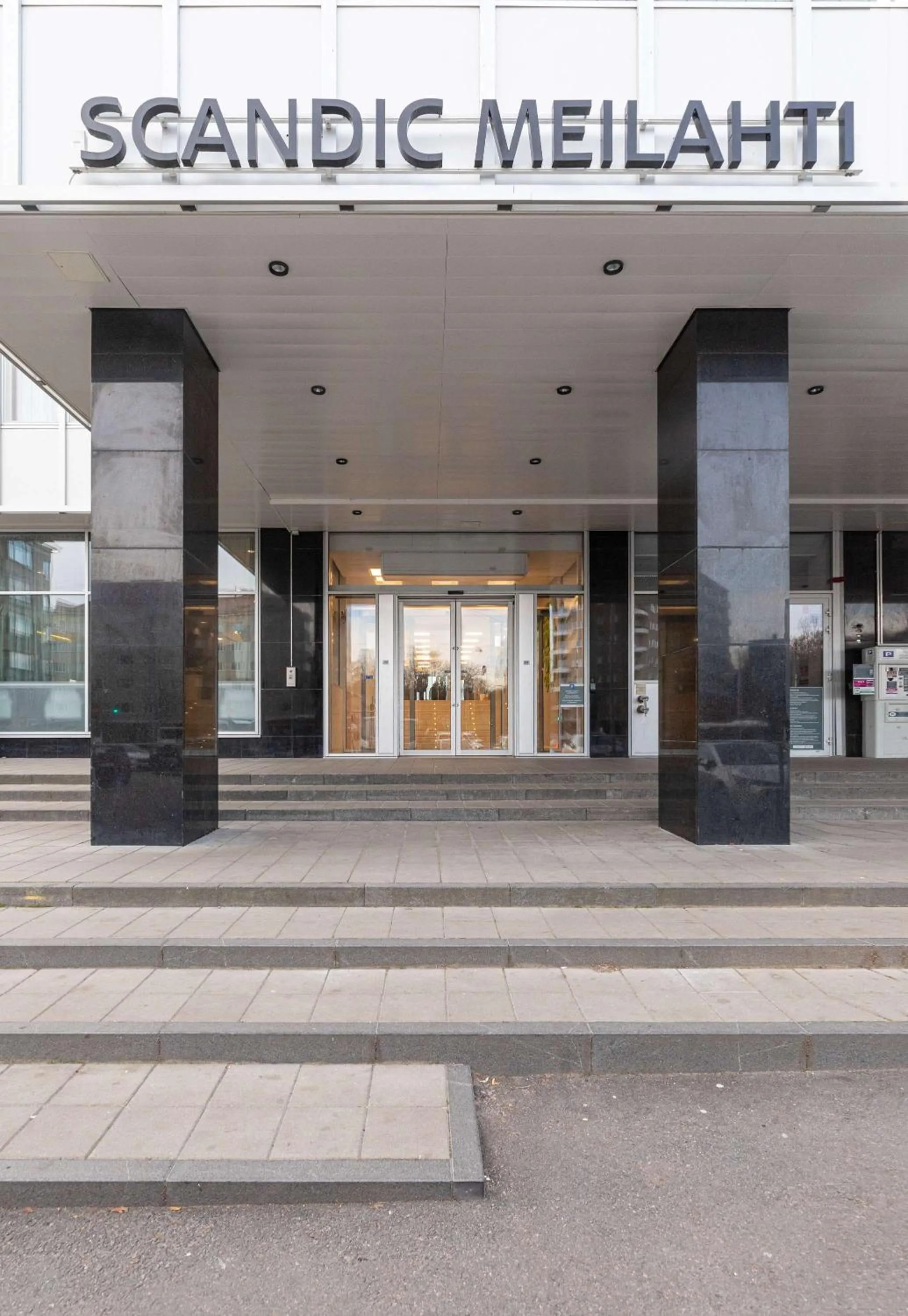 Property building in Scandic Meilahti