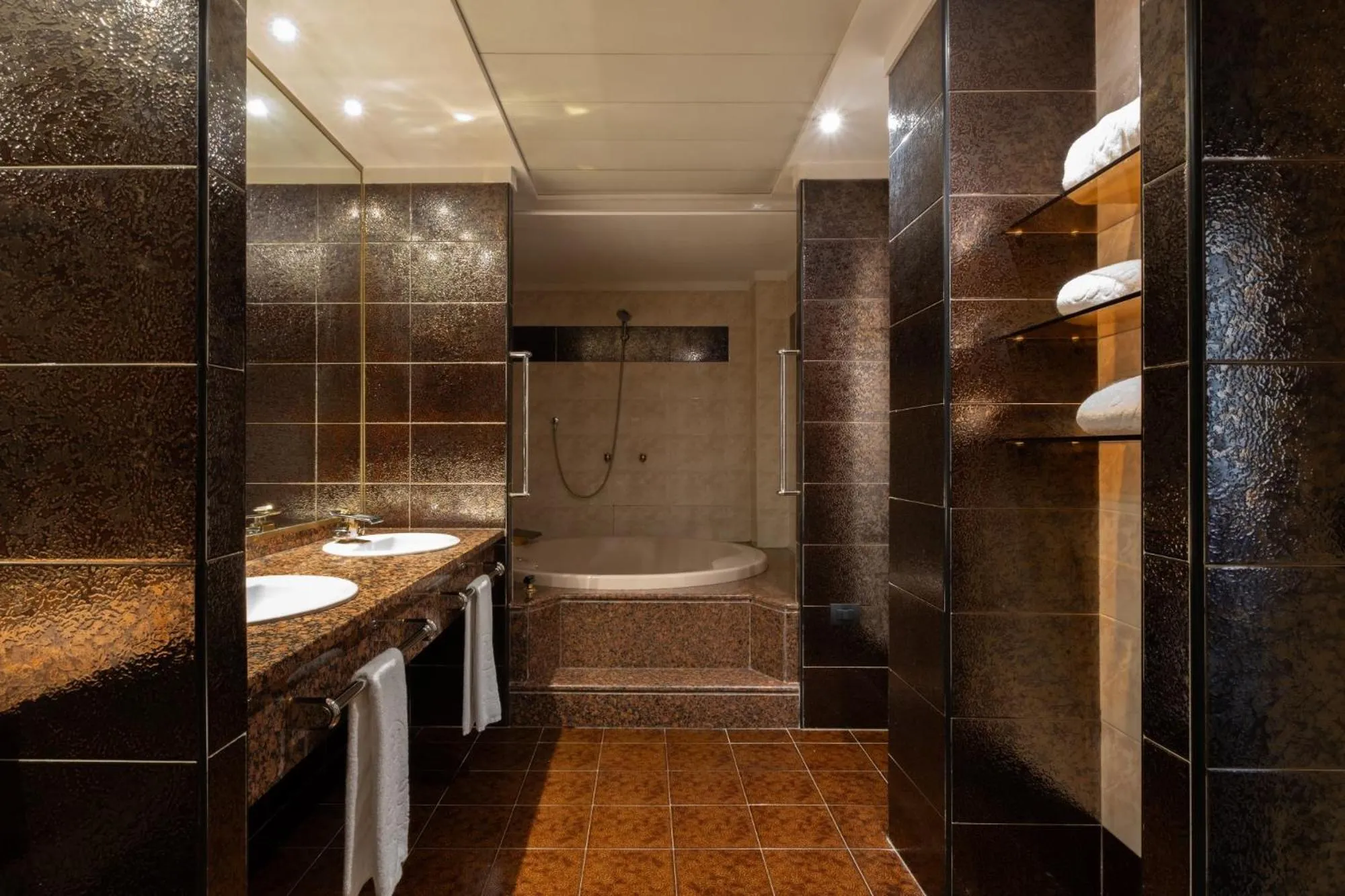 Bathroom in Exe Boston