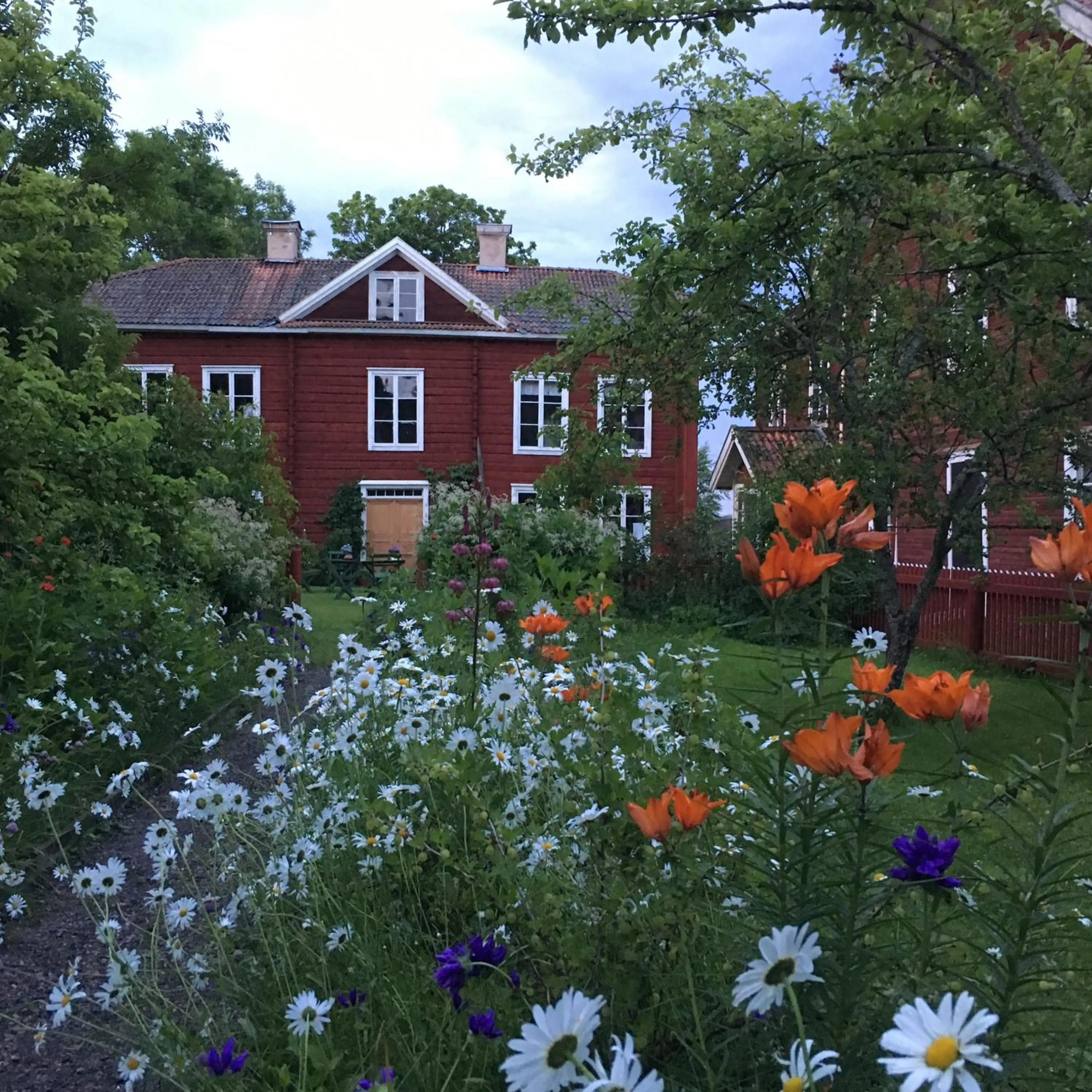 Property building in Hälsingegården Erik-Anders