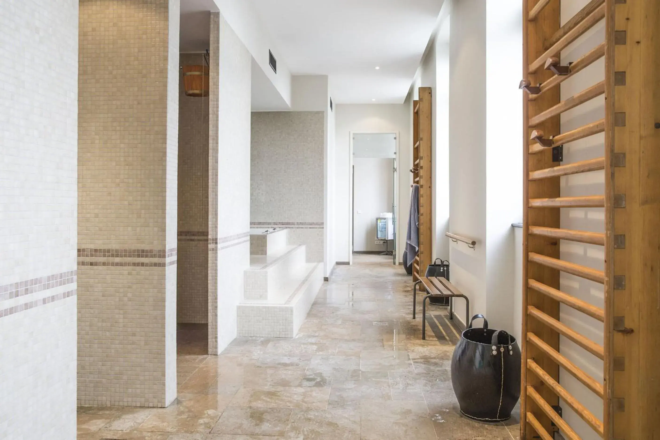 Spa and wellness centre/facilities in Fourvière Hôtel Spa and wellness centre/facilities in Fourvière Hôtel