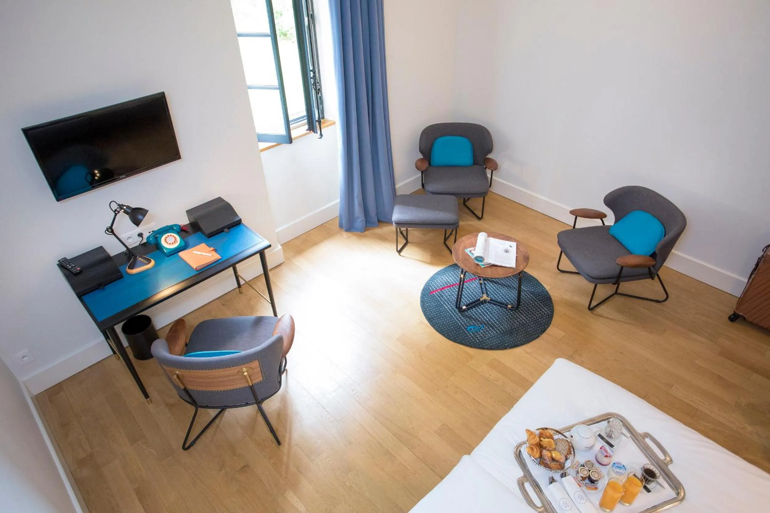 Photo of the whole room in Fourvière Hôtel