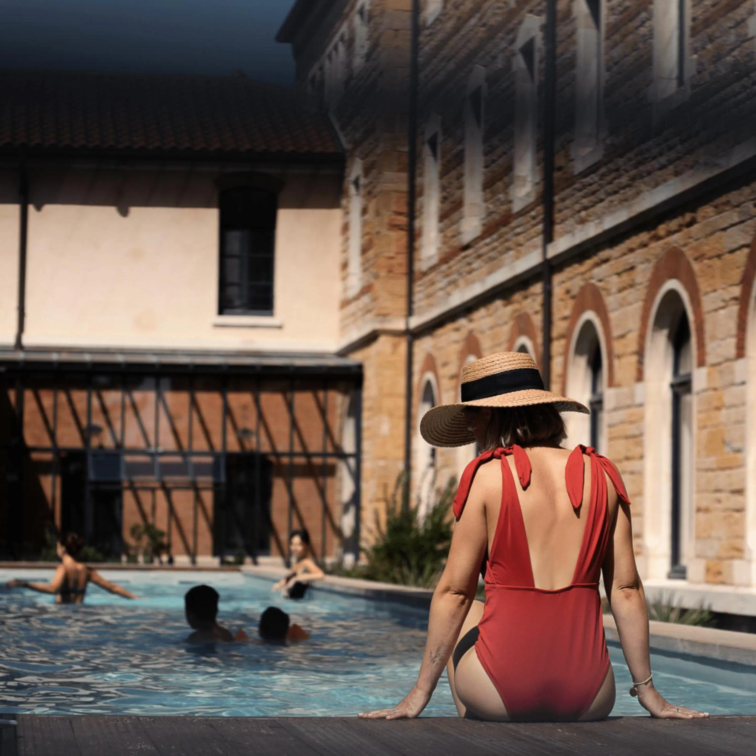 Swimming pool in Fourvière Hôtel